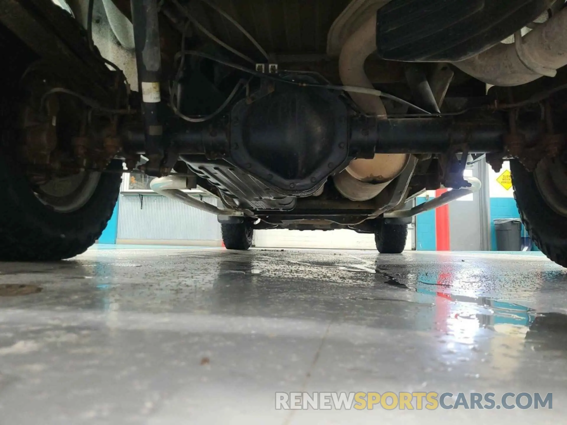 13 Photograph of a damaged car 2GC2KREG6K1117389 CHEVROLET SILVERADO 2019