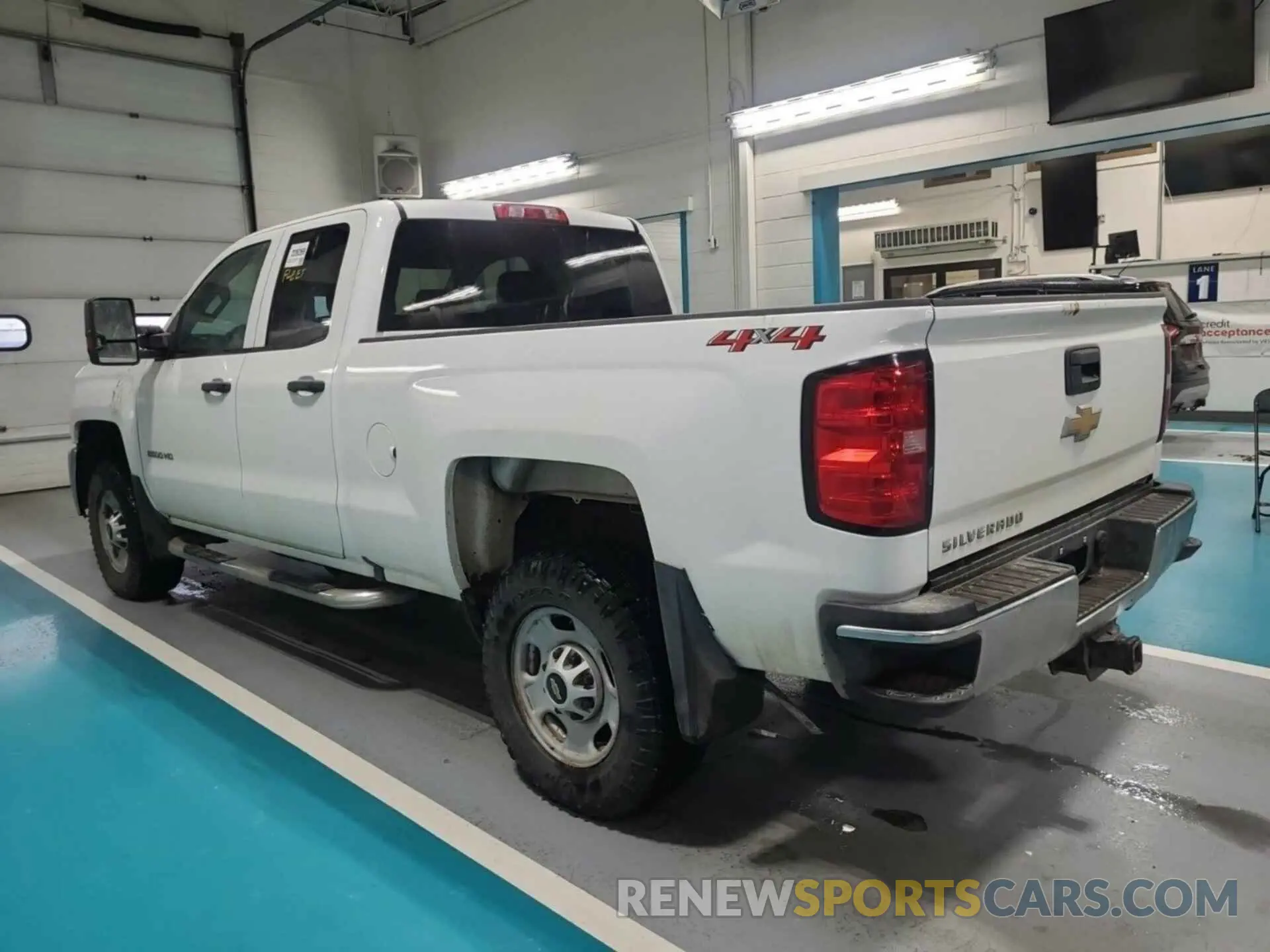23 Photograph of a damaged car 2GC2KREG6K1117389 CHEVROLET SILVERADO 2019