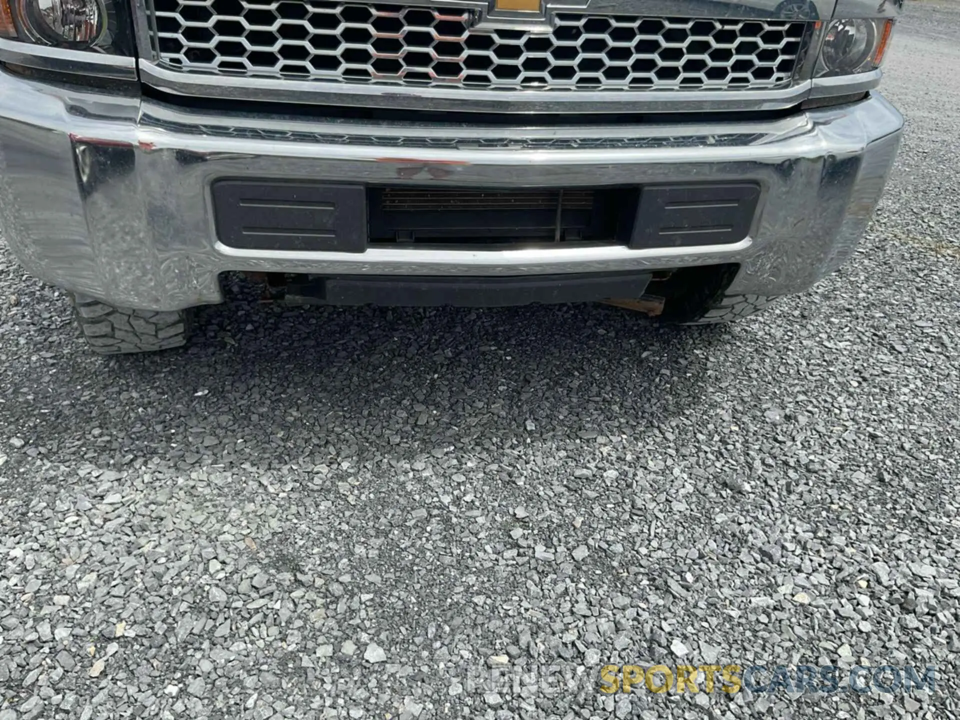 17 Photograph of a damaged car 2GC2KREG6K1181982 CHEVROLET SILVERADO 2019