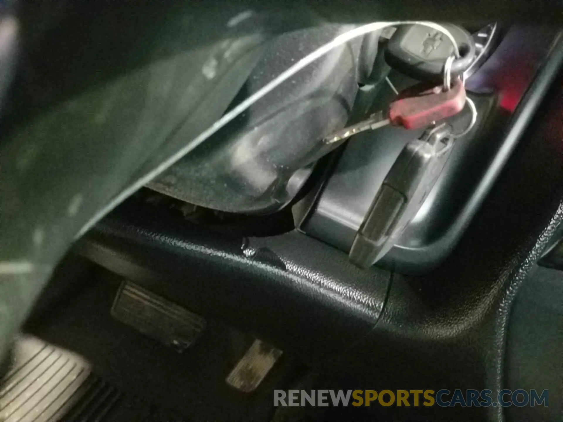 15 Photograph of a damaged car 2GC2KREG8K1118401 CHEVROLET SILVERADO 2019