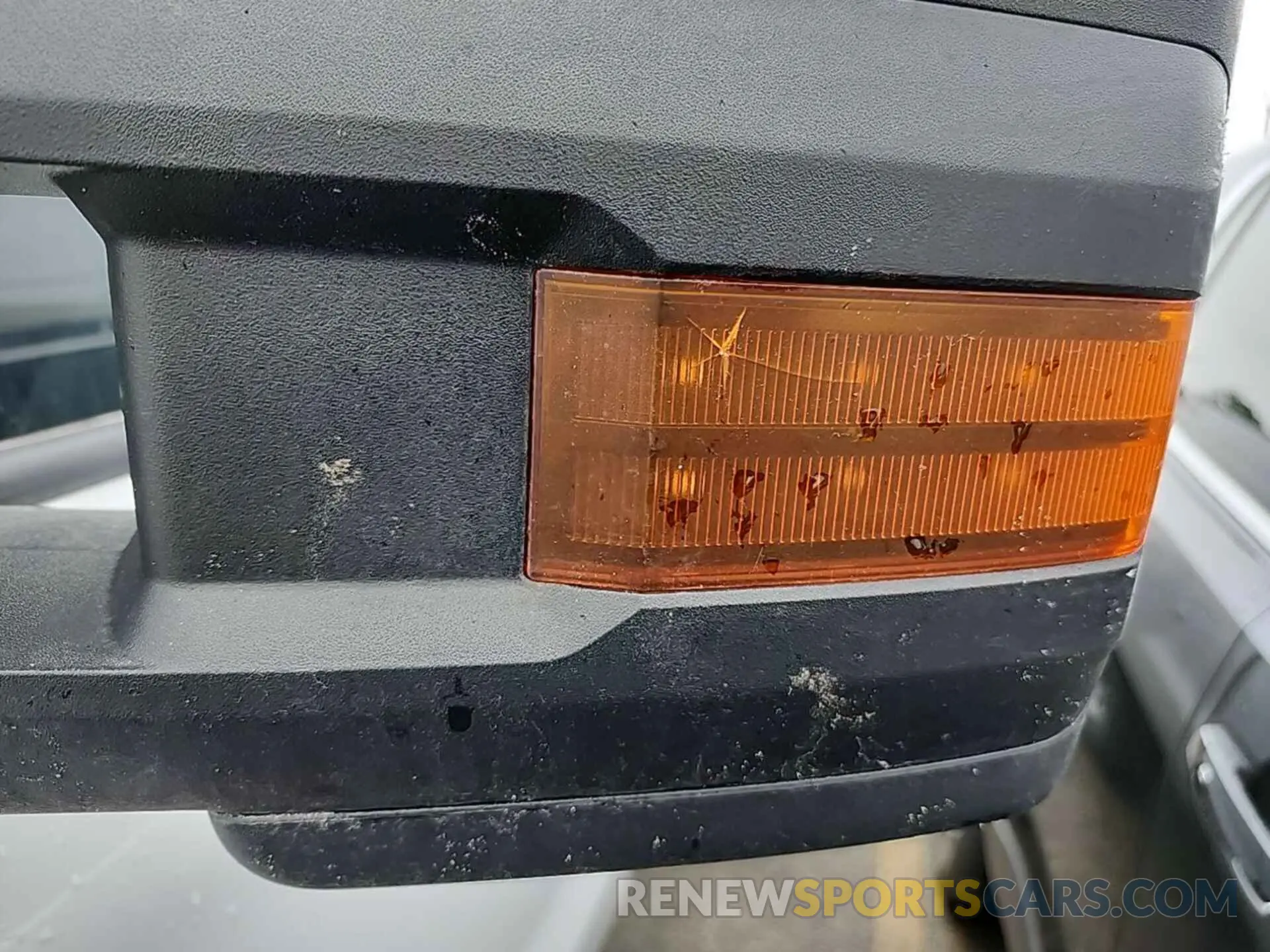 7 Photograph of a damaged car 2GC2KREG8K1118401 CHEVROLET SILVERADO 2019
