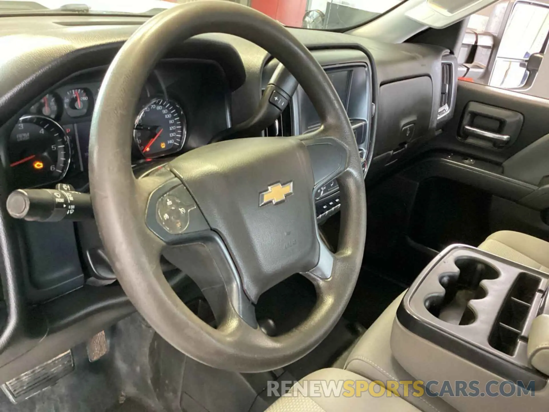 26 Photograph of a damaged car 2GC2KREG9K1155599 CHEVROLET SILVERADO 2019