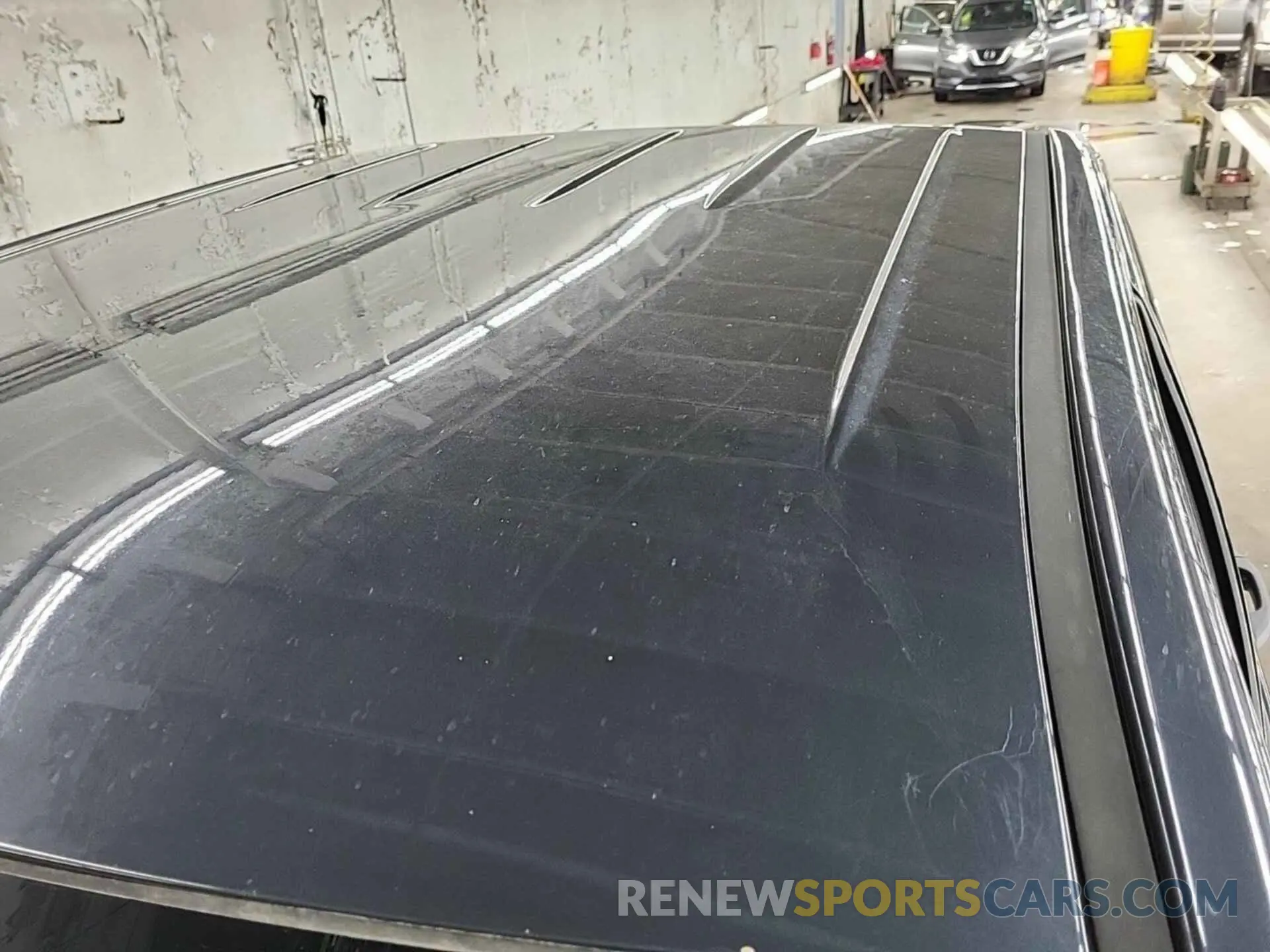 17 Photograph of a damaged car 2GC2KREG9K1158633 CHEVROLET SILVERADO 2019