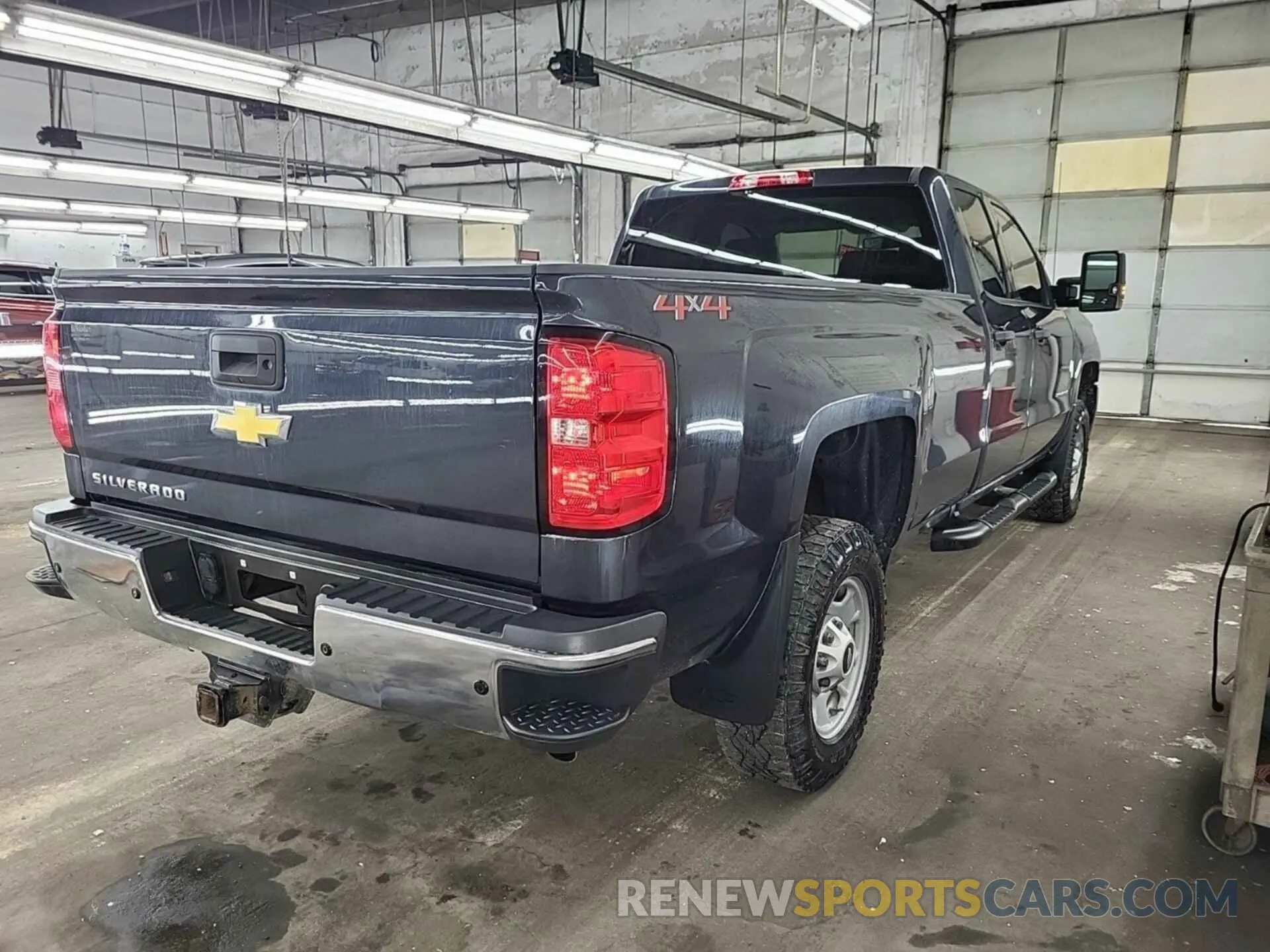 22 Photograph of a damaged car 2GC2KREG9K1158633 CHEVROLET SILVERADO 2019