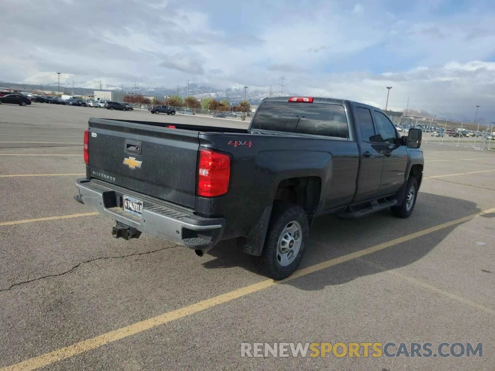 26 Photograph of a damaged car 2GC2KREG9K1158633 CHEVROLET SILVERADO 2019