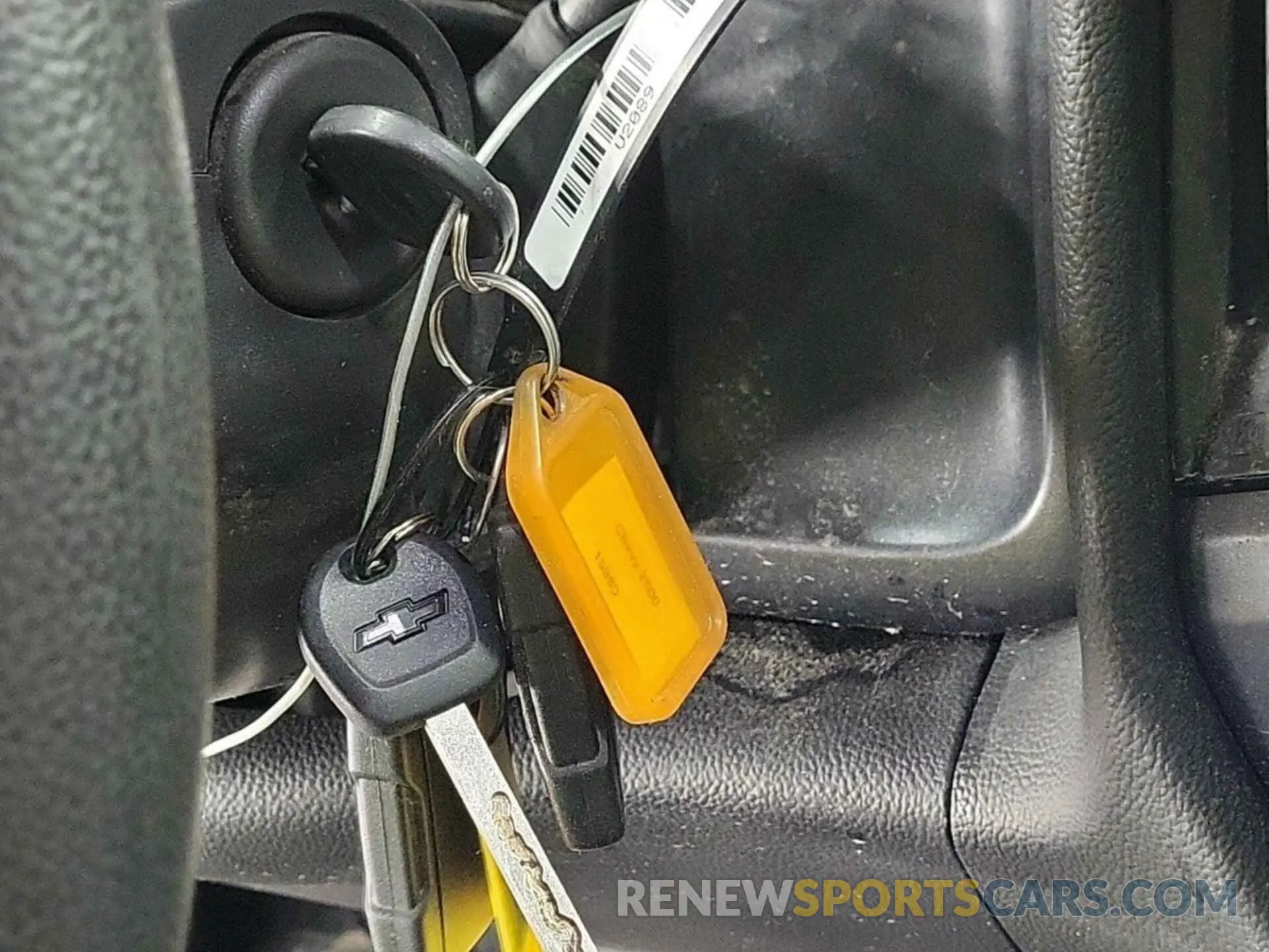 30 Photograph of a damaged car 2GC2KREG9K1158633 CHEVROLET SILVERADO 2019