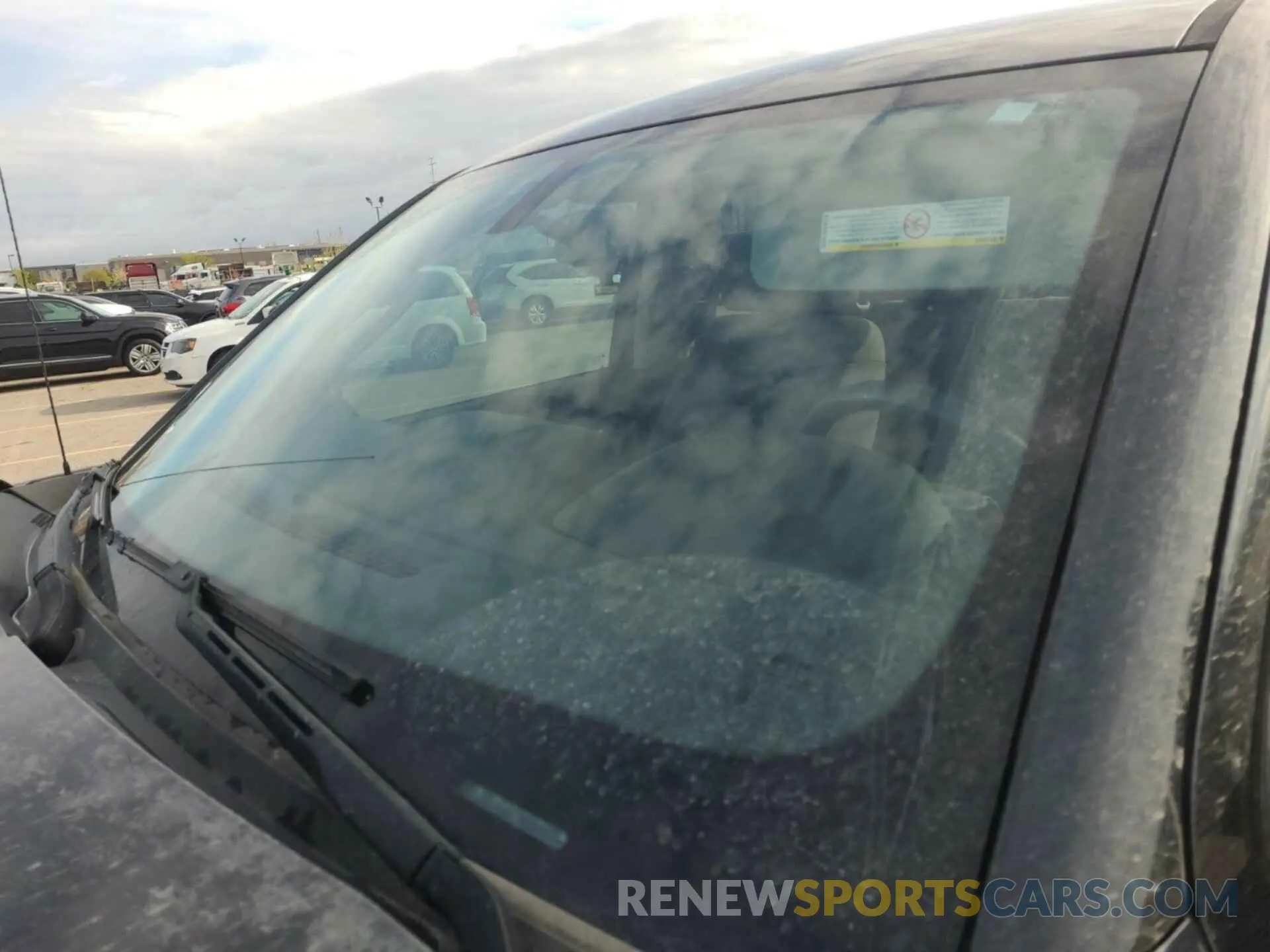 4 Photograph of a damaged car 2GC2KREG9K1158633 CHEVROLET SILVERADO 2019
