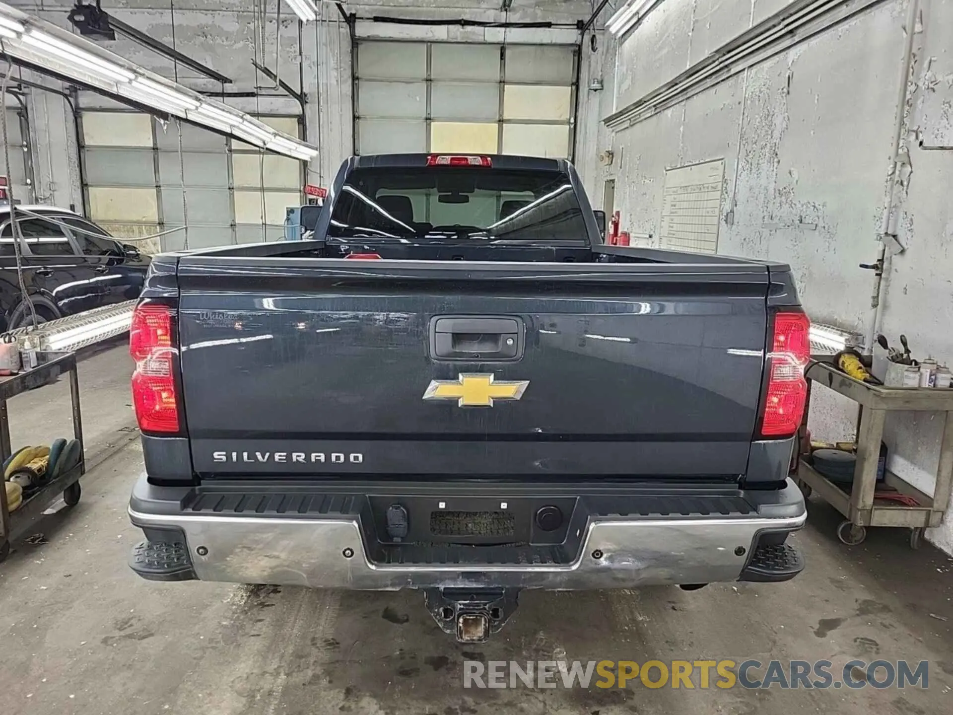 7 Photograph of a damaged car 2GC2KREG9K1158633 CHEVROLET SILVERADO 2019