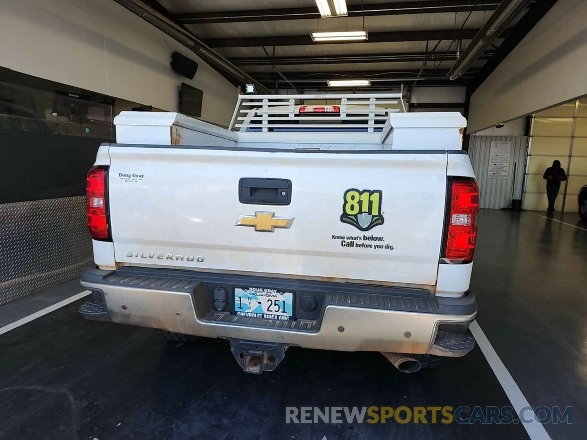 10 Photograph of a damaged car 2GC2KREGXK1132154 CHEVROLET SILVERADO 2019