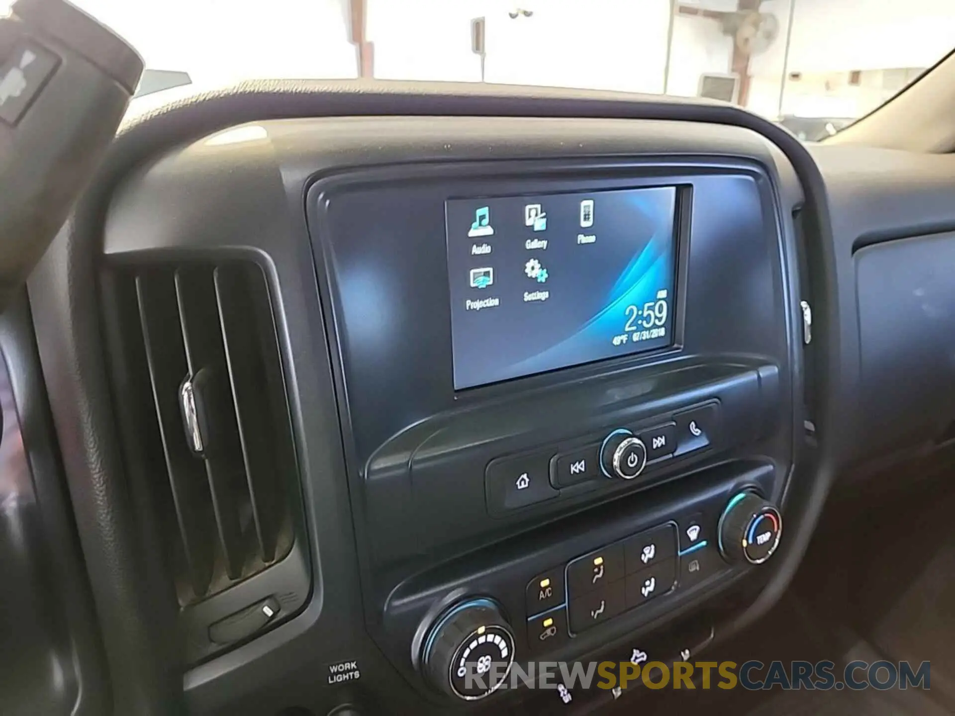 6 Photograph of a damaged car 2GC2KREGXK1132154 CHEVROLET SILVERADO 2019