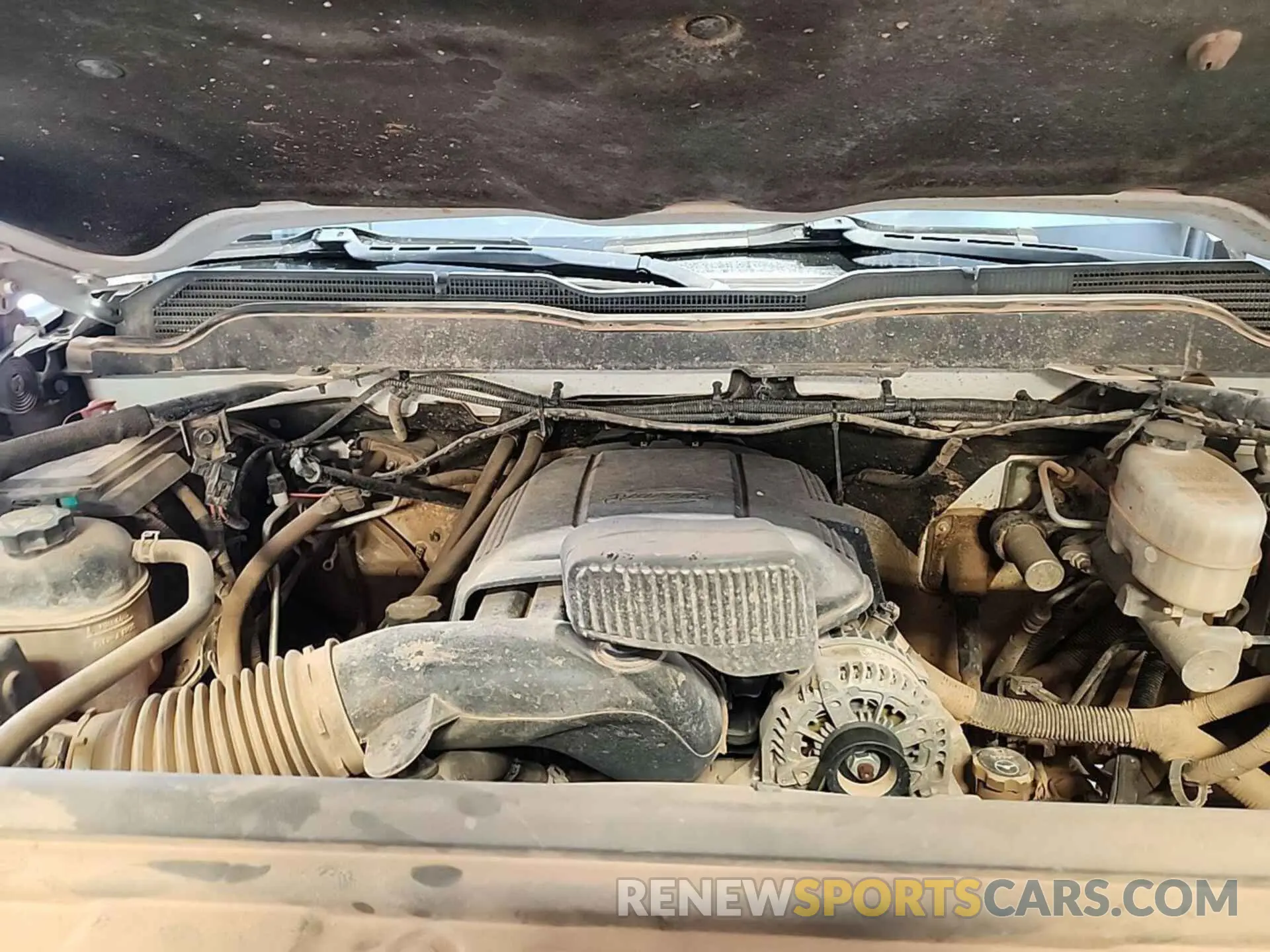 8 Photograph of a damaged car 2GC2KREGXK1132154 CHEVROLET SILVERADO 2019