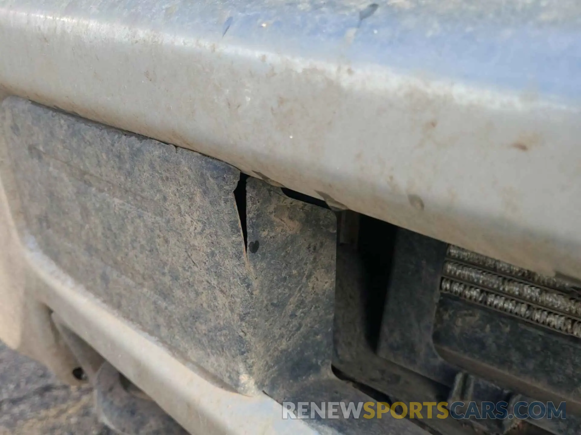 10 Photograph of a damaged car 2GC2KREGXK1171973 CHEVROLET SILVERADO 2019