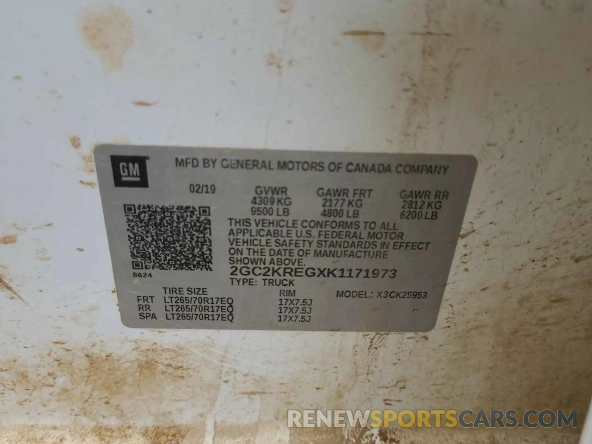 2 Photograph of a damaged car 2GC2KREGXK1171973 CHEVROLET SILVERADO 2019