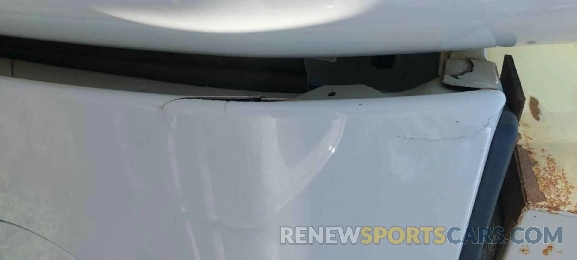 4 Photograph of a damaged car 2GC2KREGXK1222615 CHEVROLET SILVERADO 2019