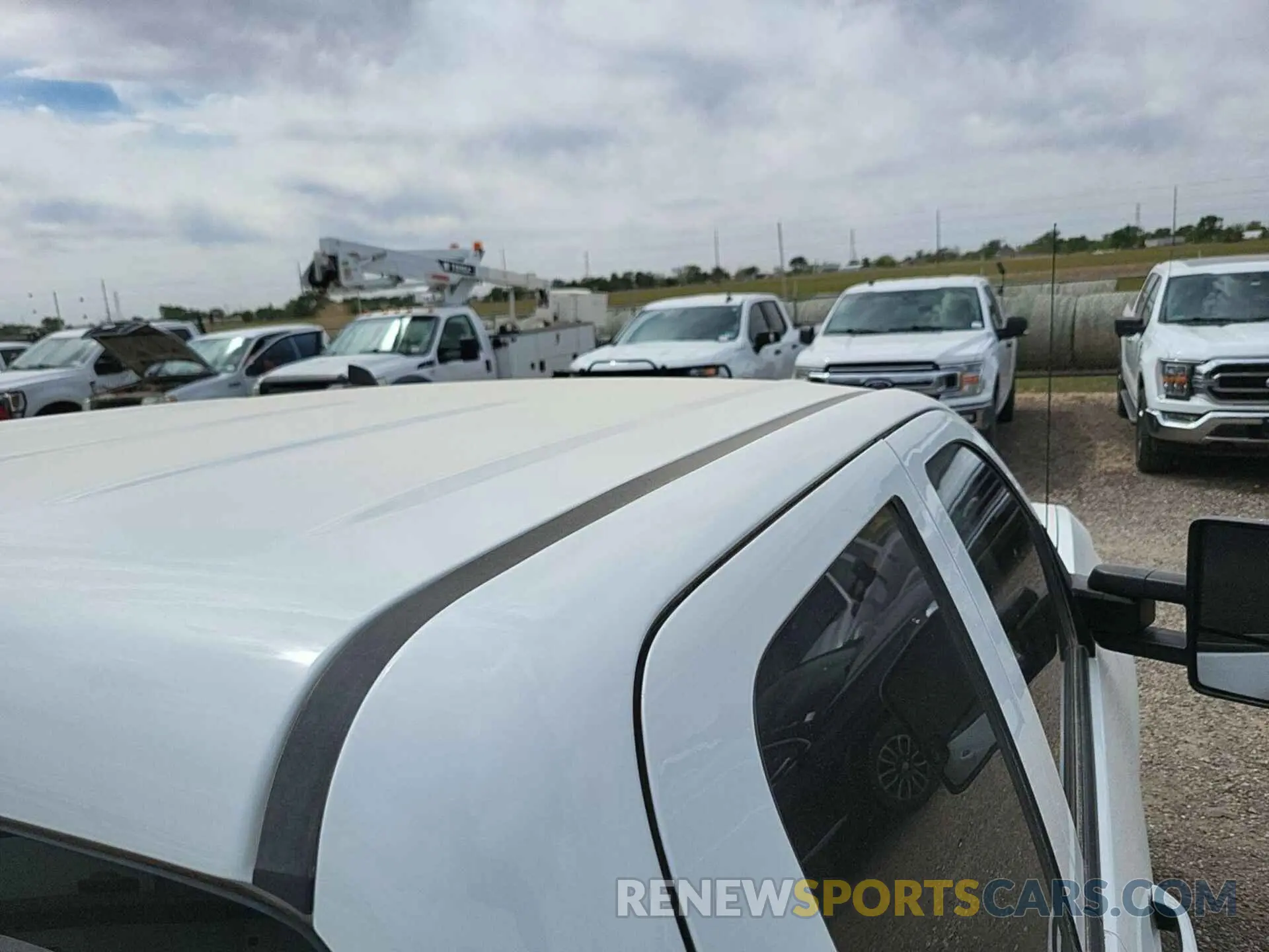 7 Photograph of a damaged car 2GC2KSEG2K1159212 CHEVROLET SILVERADO 2019
