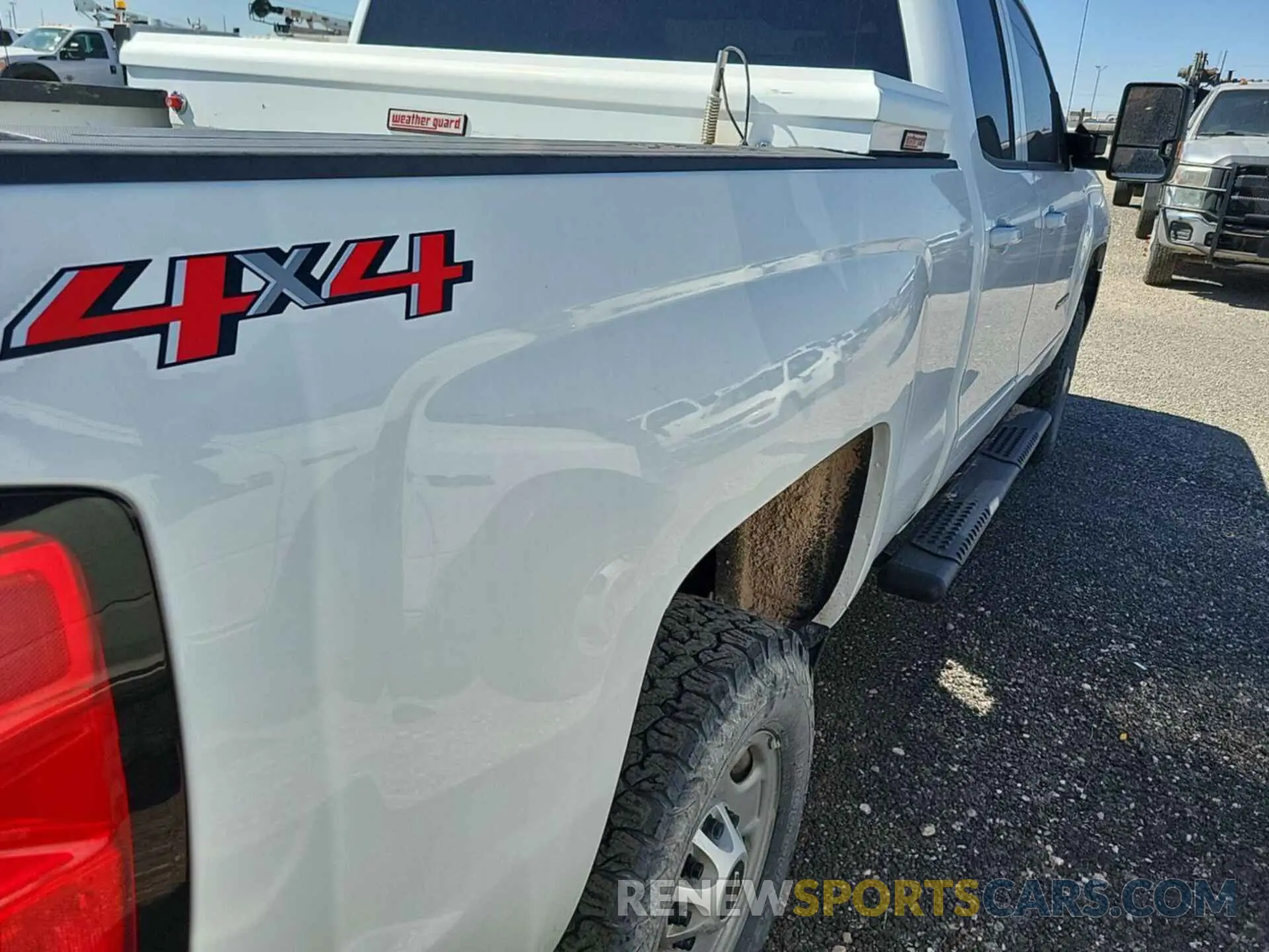 20 Photograph of a damaged car 2GC2KSEG3K1208692 CHEVROLET SILVERADO 2019