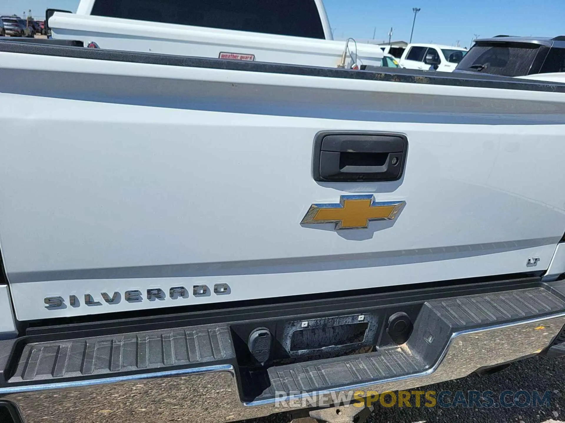 25 Photograph of a damaged car 2GC2KSEG3K1208692 CHEVROLET SILVERADO 2019
