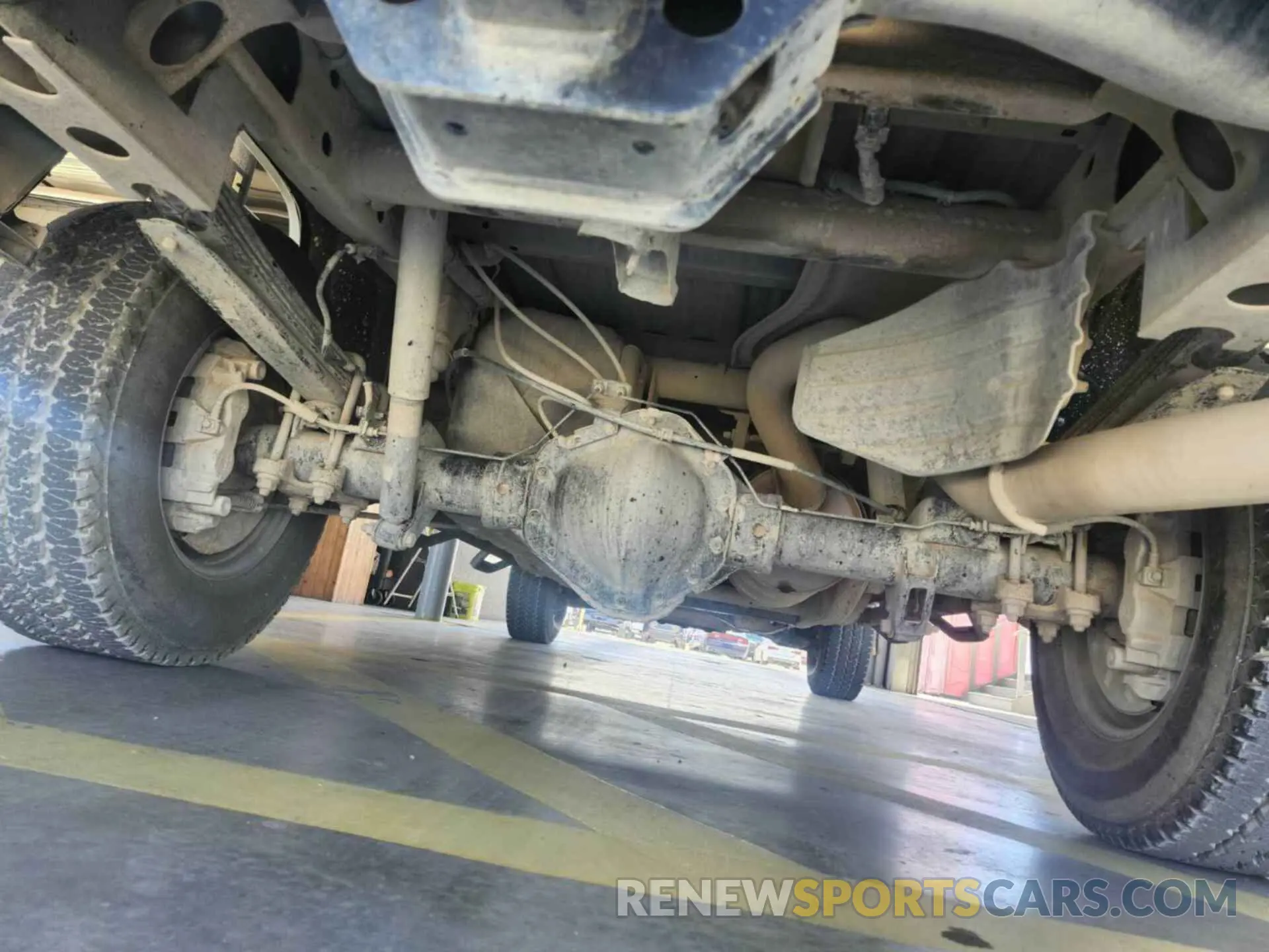 1 Photograph of a damaged car 2GC2KSEG4K1208880 CHEVROLET SILVERADO 2019