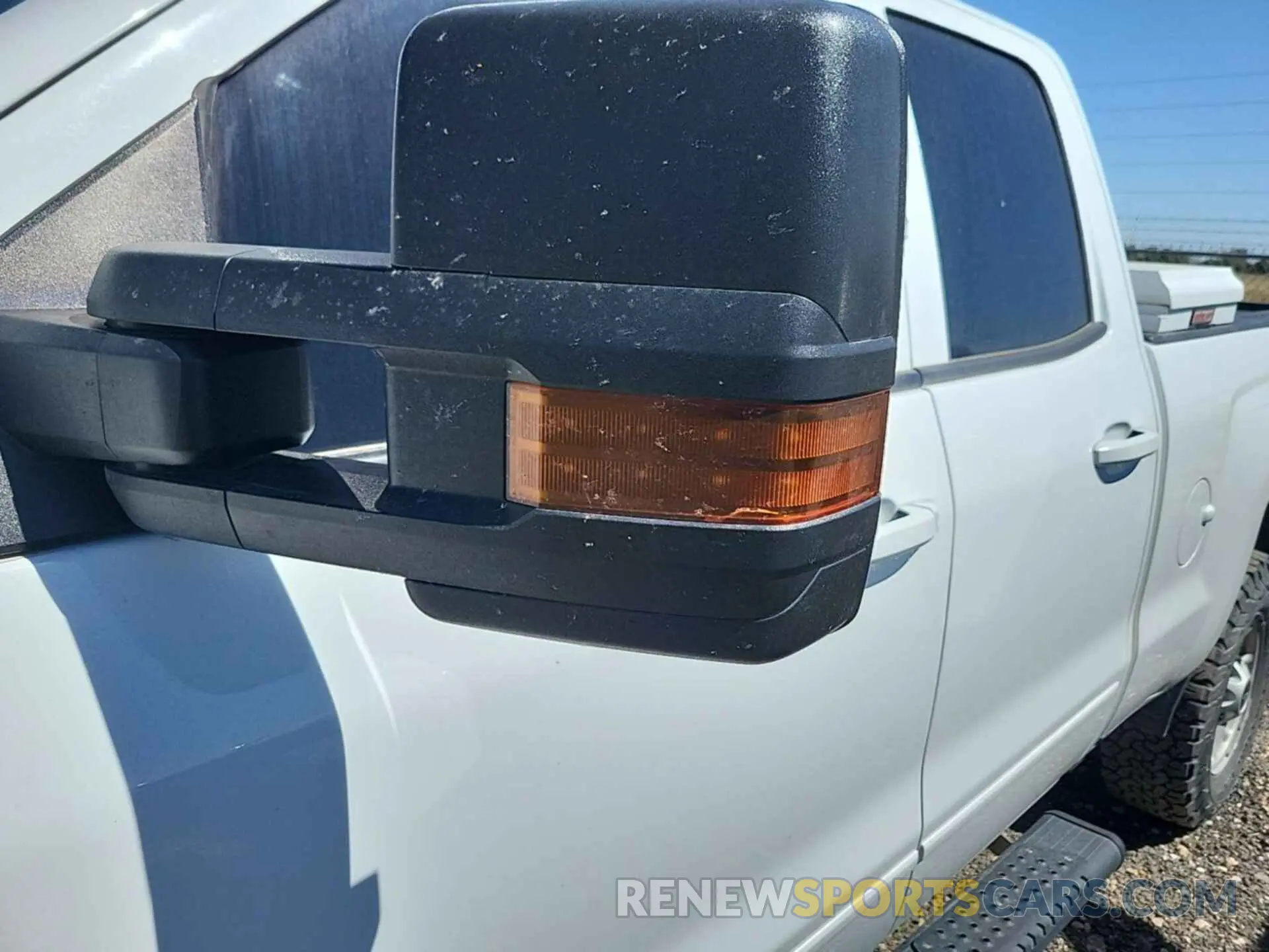 8 Photograph of a damaged car 2GC2KSEG5K1209293 CHEVROLET SILVERADO 2019