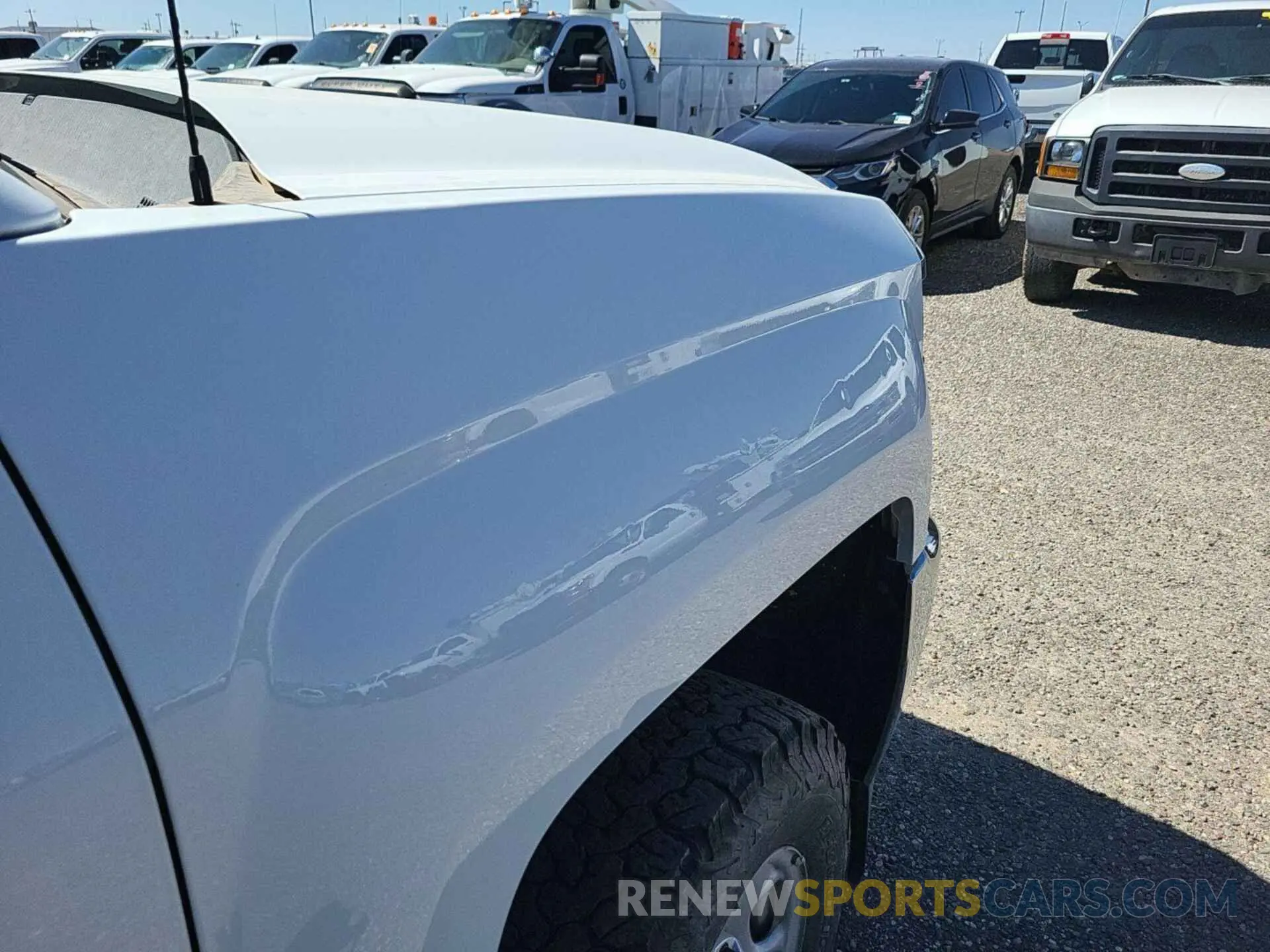 9 Photograph of a damaged car 2GC2KSEG5K1209293 CHEVROLET SILVERADO 2019
