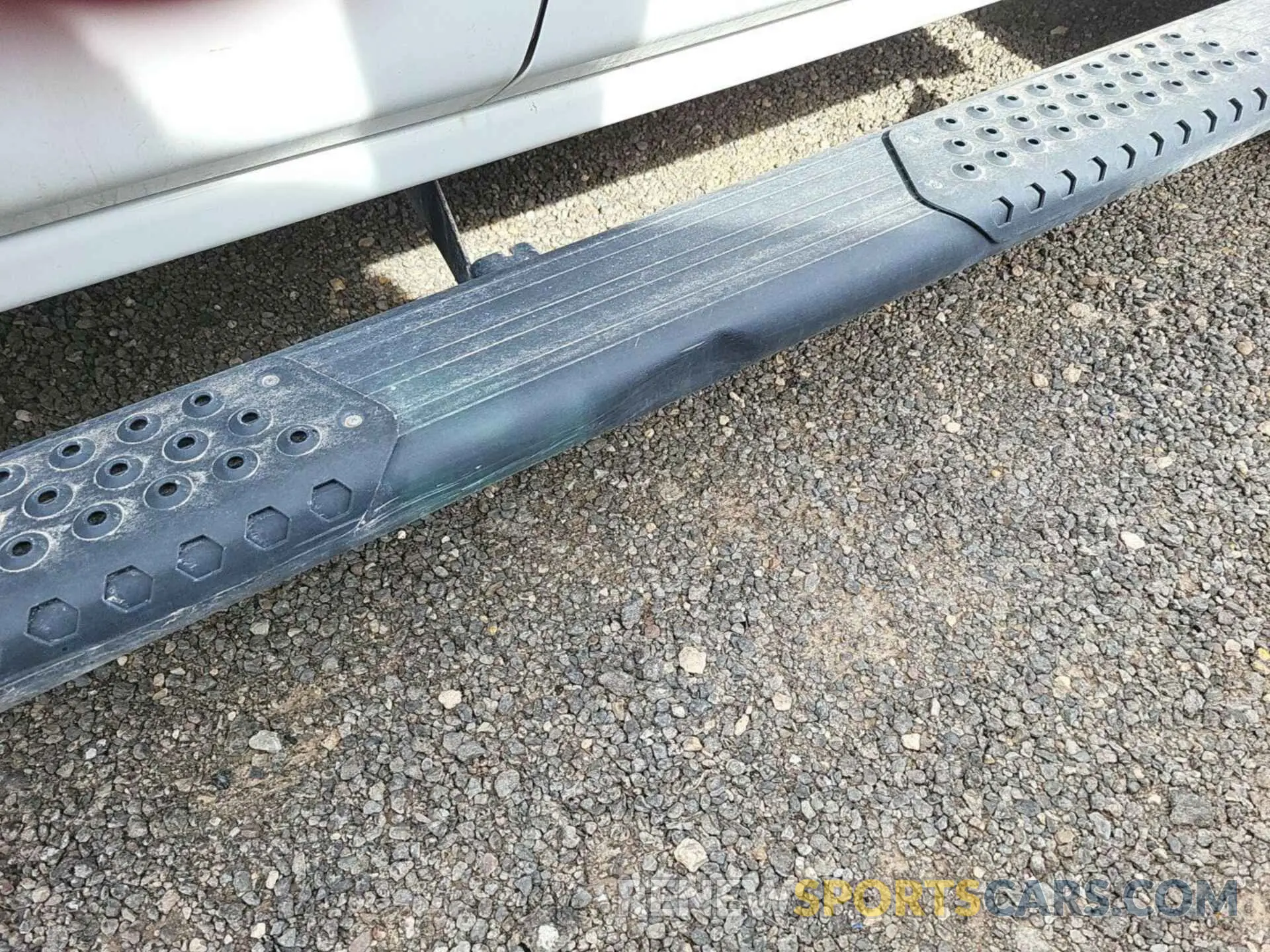 16 Photograph of a damaged car 2GC2KSEGXK1210004 CHEVROLET SILVERADO 2019