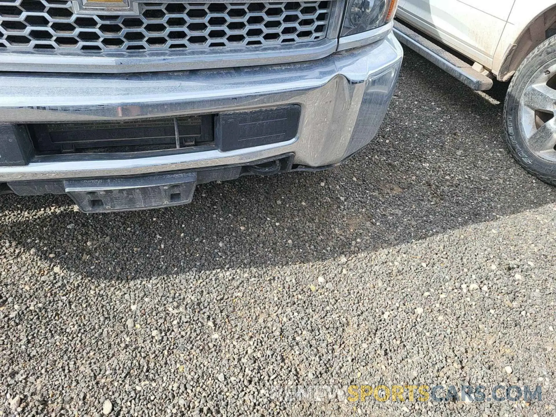 5 Photograph of a damaged car 2GC2KSEGXK1210004 CHEVROLET SILVERADO 2019