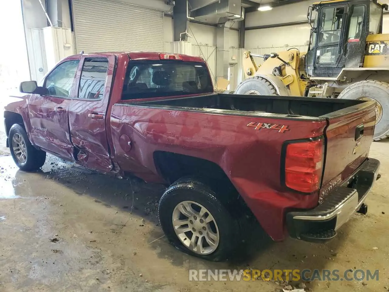 2 Photograph of a damaged car 2GCVKPEC4K1174026 CHEVROLET SILVERADO 2019