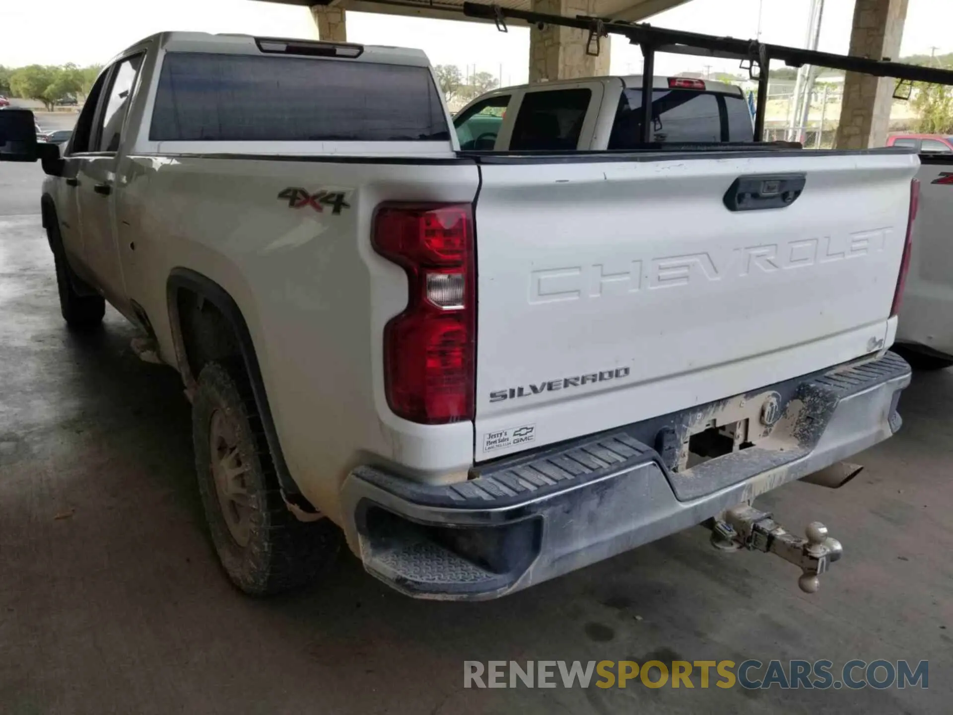 3 Photograph of a damaged car 1GC1YLE74LF160453 CHEVROLET SILVERADO 2020