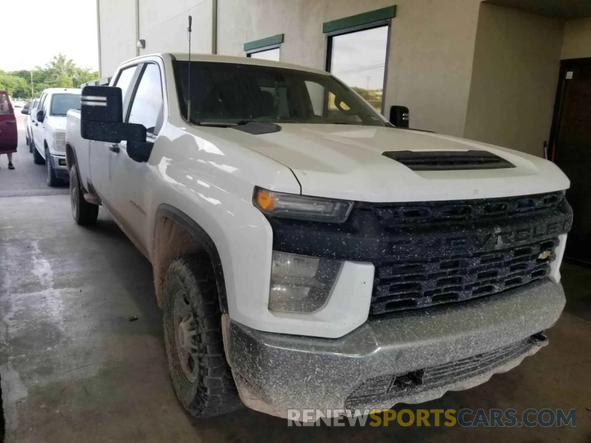 7 Photograph of a damaged car 1GC1YLE74LF160453 CHEVROLET SILVERADO 2020