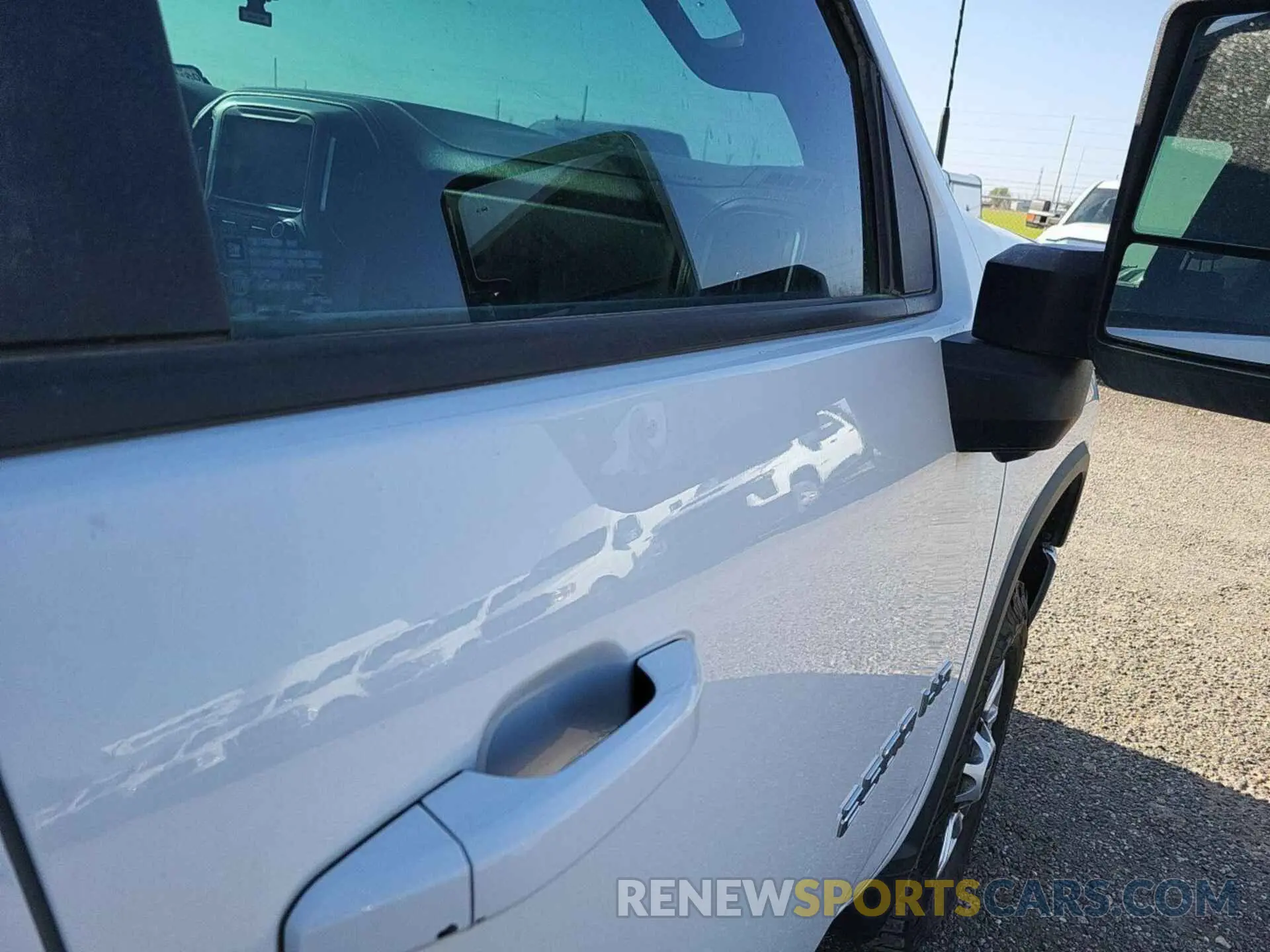 21 Photograph of a damaged car 1GC1YNE73LF199904 CHEVROLET SILVERADO 2020