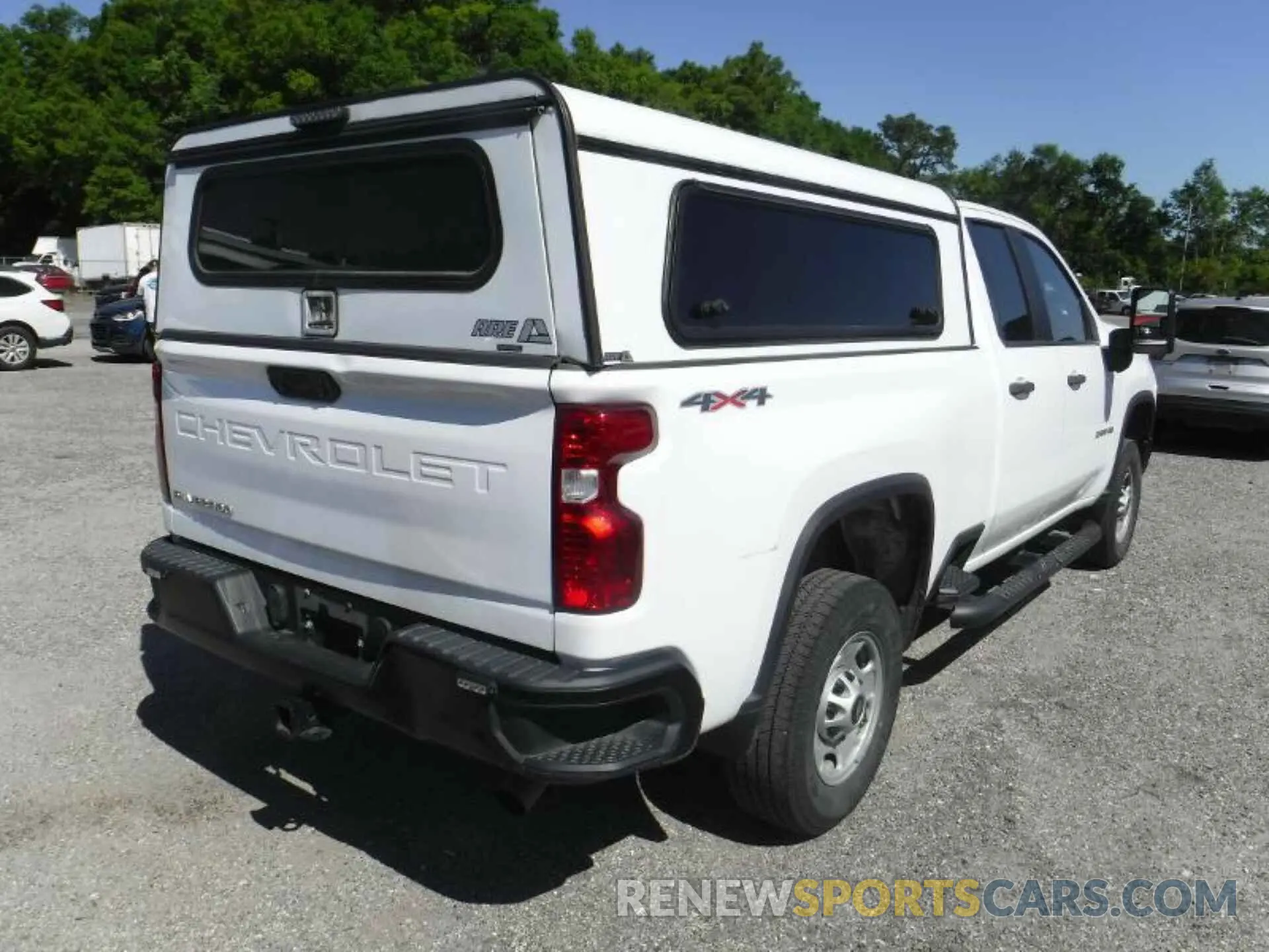 20 Photograph of a damaged car 1GC2YLE71LF268405 CHEVROLET SILVERADO 2020