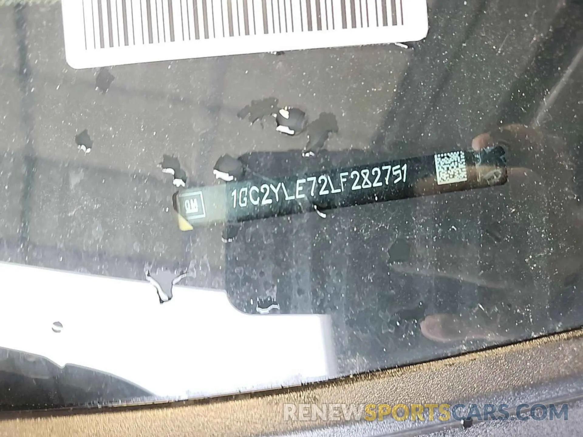 15 Photograph of a damaged car 1GC2YLE72LF282751 CHEVROLET SILVERADO 2020