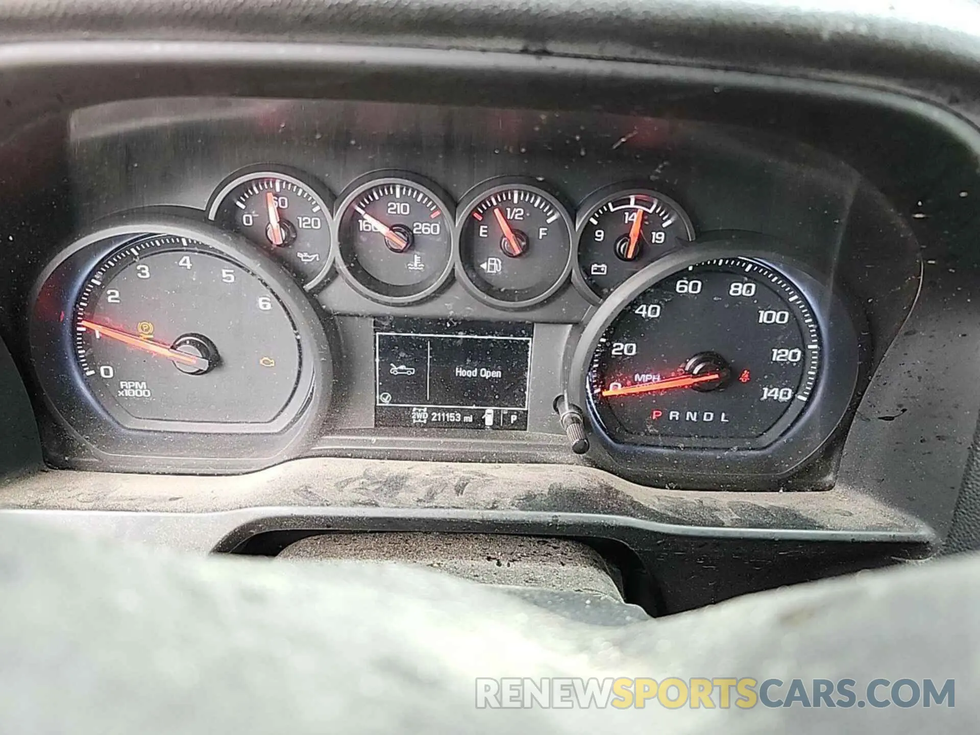 30 Photograph of a damaged car 1GC2YLE72LF282751 CHEVROLET SILVERADO 2020