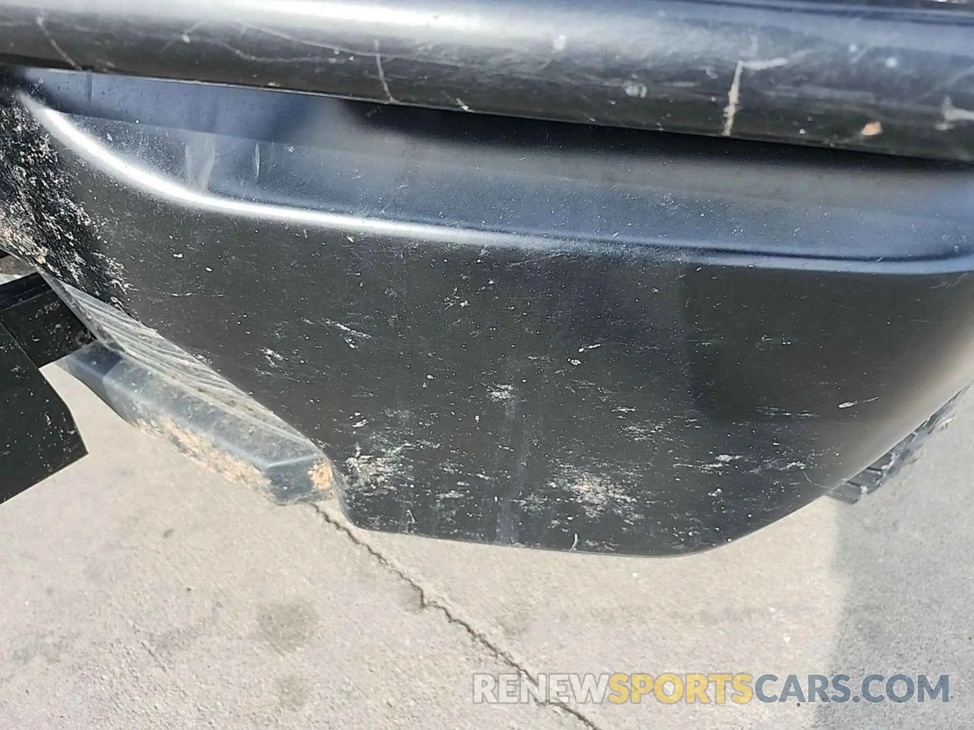 1 Photograph of a damaged car 1GC2YLE76LF233469 CHEVROLET SILVERADO 2020
