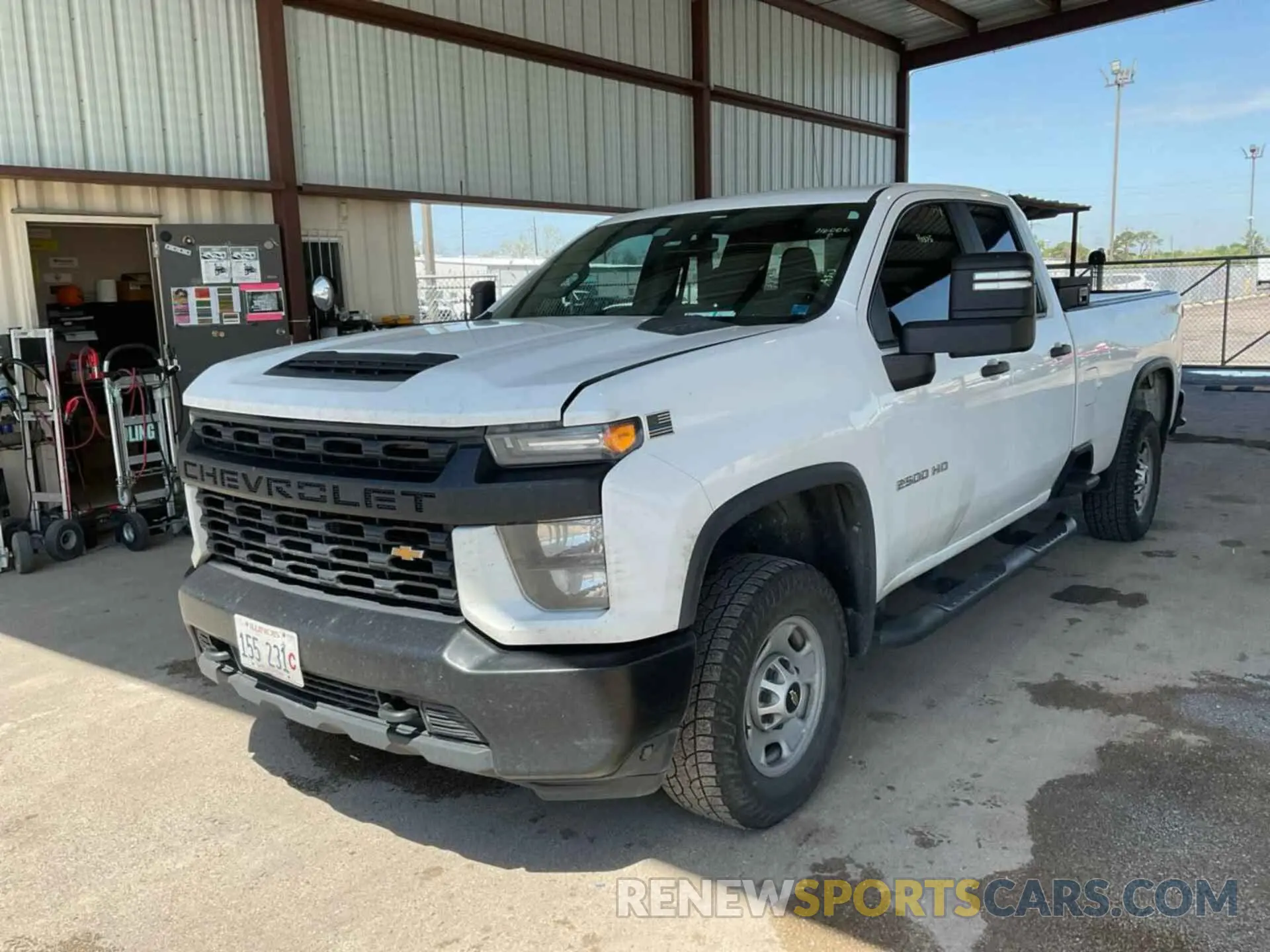 8 Photograph of a damaged car 1GC2YLE76LF304718 CHEVROLET SILVERADO 2020