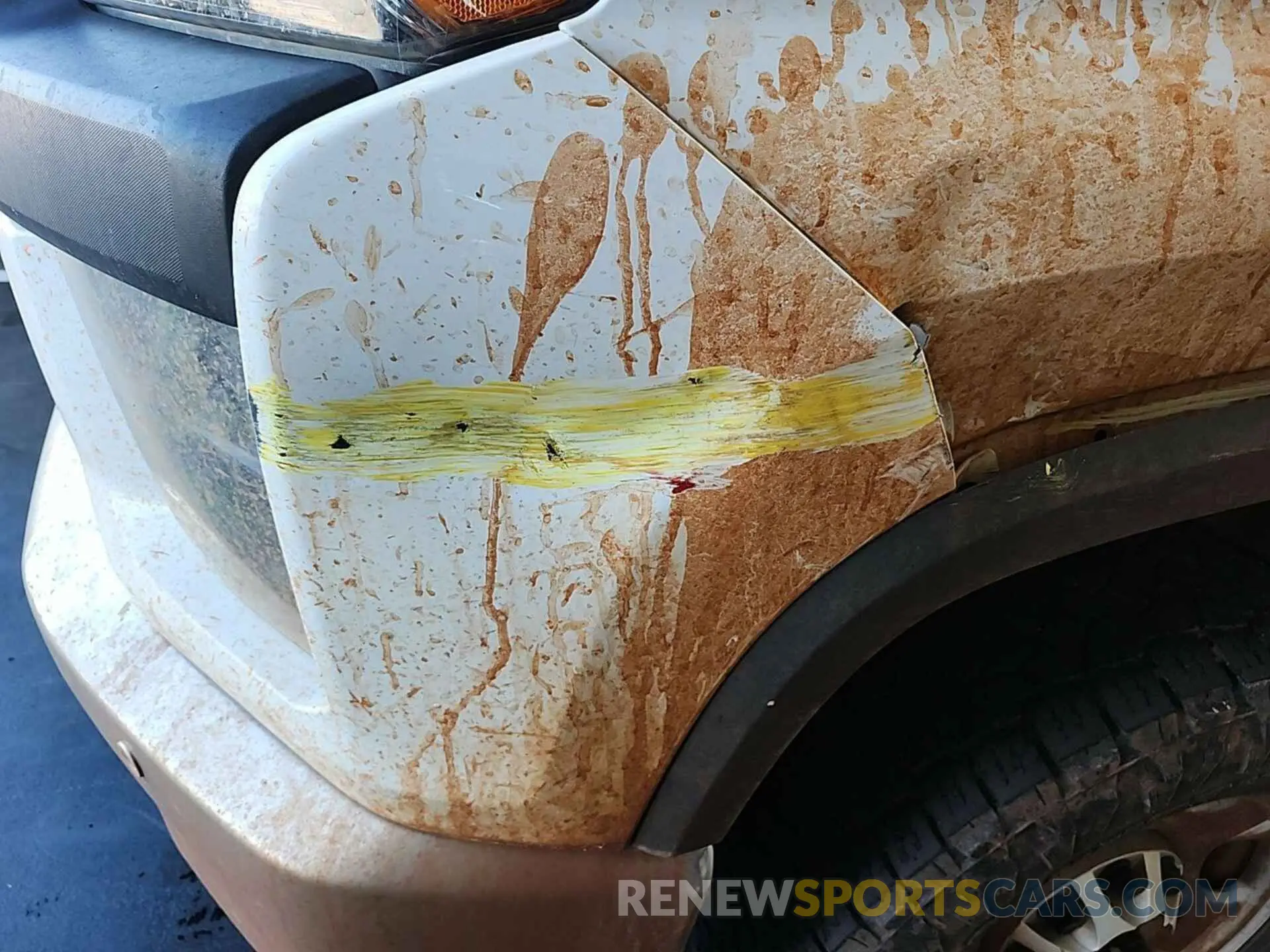 26 Photograph of a damaged car 1GC2YLE78LF256607 CHEVROLET SILVERADO 2020