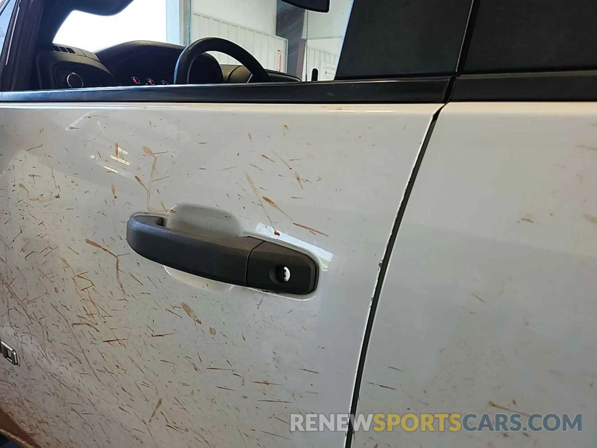 9 Photograph of a damaged car 1GC2YLE78LF256607 CHEVROLET SILVERADO 2020