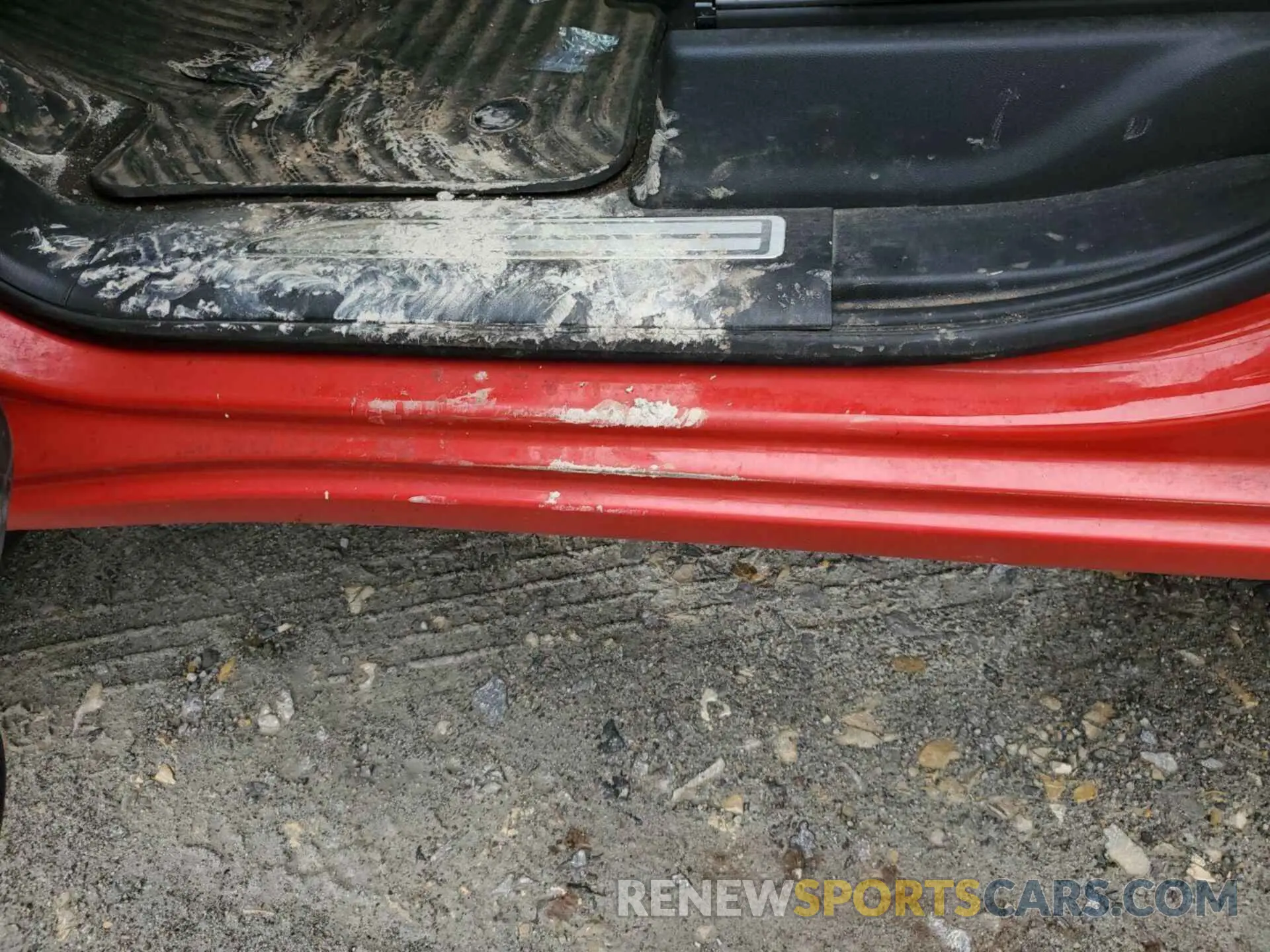 28 Photograph of a damaged car 1GC5YNE74LF213441 CHEVROLET SILVERADO 2020