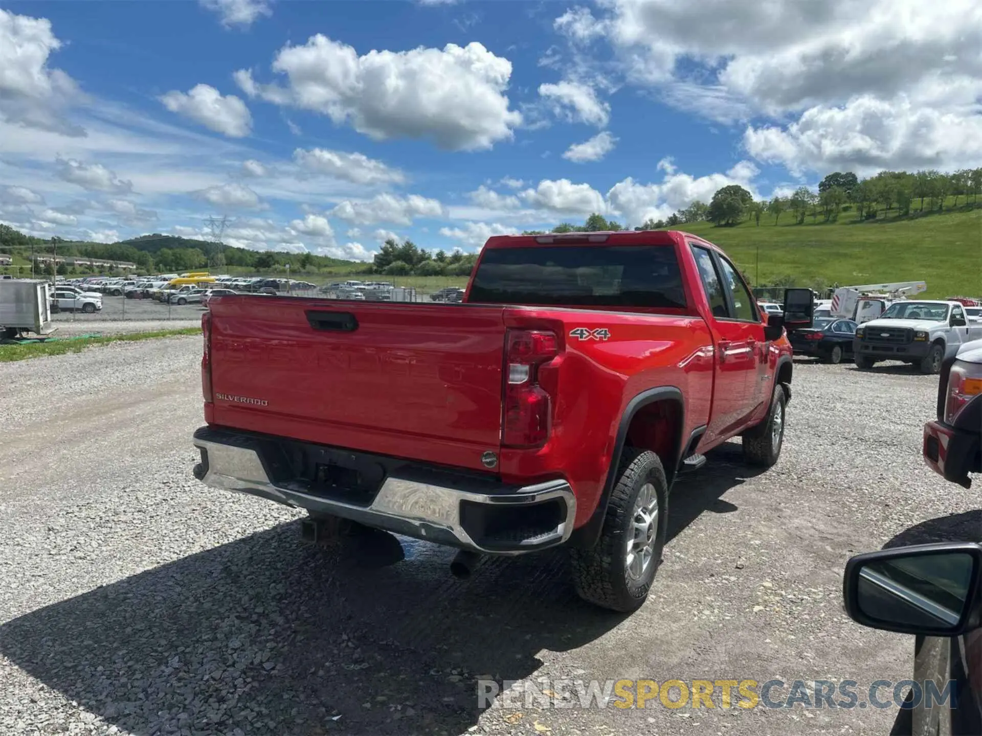 3 Photograph of a damaged car 1GC5YNE74LF213441 CHEVROLET SILVERADO 2020