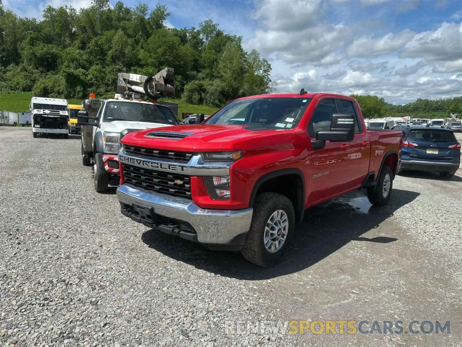 33 Photograph of a damaged car 1GC5YNE74LF213441 CHEVROLET SILVERADO 2020