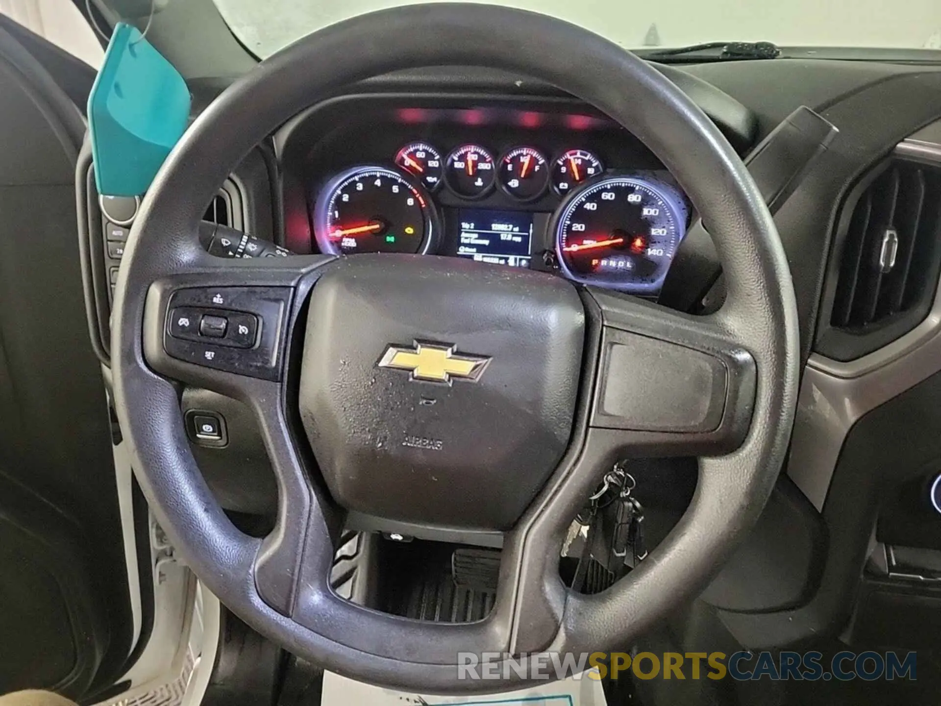 25 Photograph of a damaged car 1GCPYAEH0LZ268851 CHEVROLET SILVERADO 2020