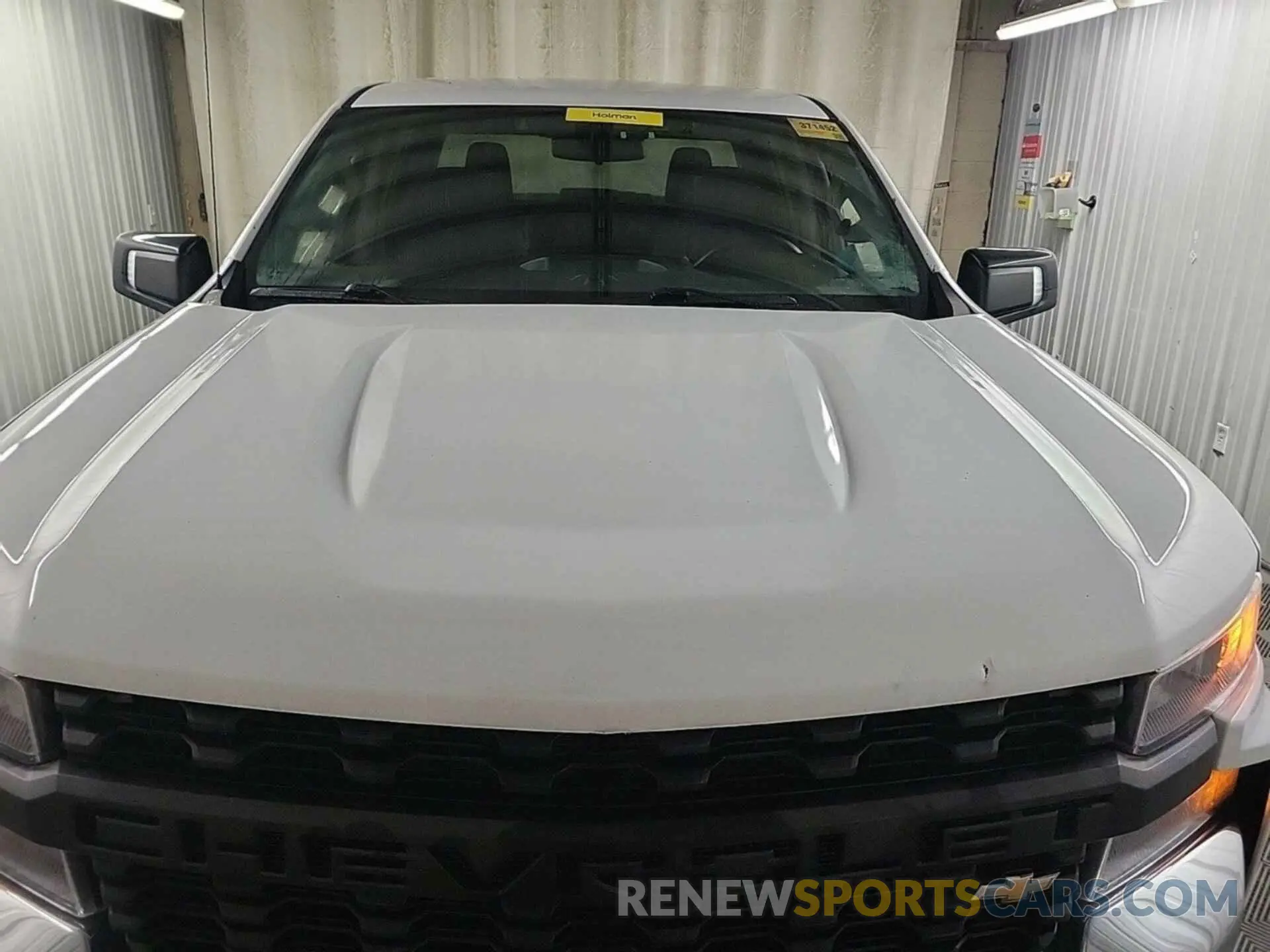 28 Photograph of a damaged car 1GCPYAEH0LZ268851 CHEVROLET SILVERADO 2020
