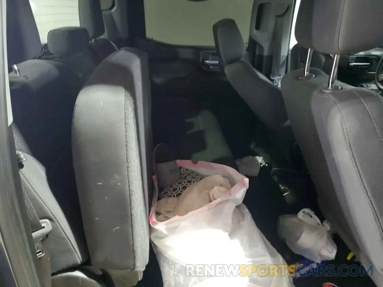 10 Photograph of a damaged car 1GCPYBEK8LZ188876 CHEVROLET SILVERADO 2020