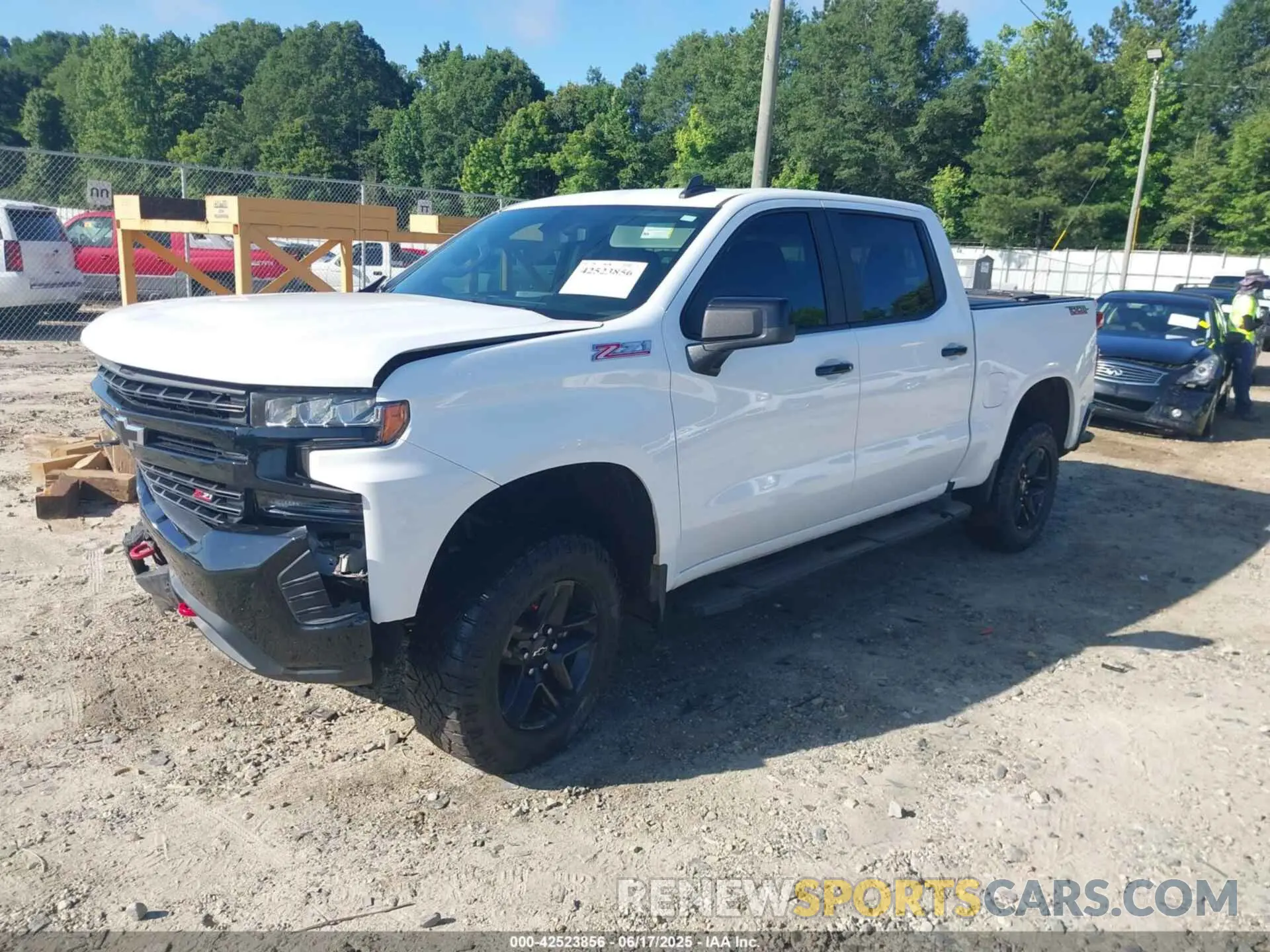 2 Photograph of a damaged car 1GCPYFED6LZ377549 CHEVROLET SILVERADO 2020