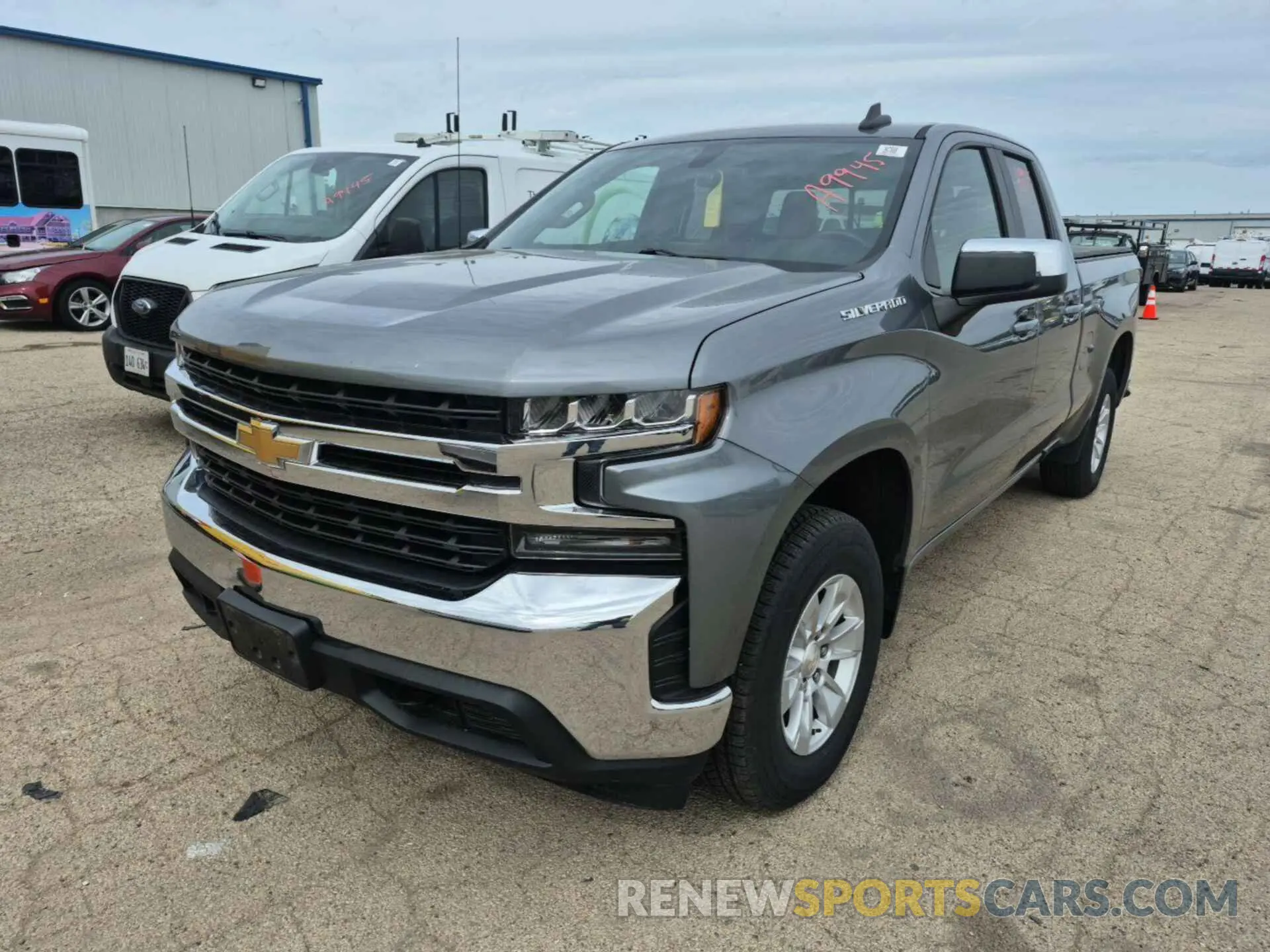20 Photograph of a damaged car 1GCRYDED5LZ165111 CHEVROLET SILVERADO 2020