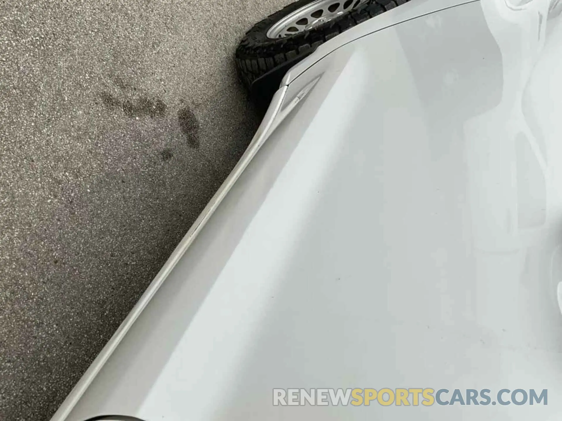 27 Photograph of a damaged car 1GCUYAEF5LZ177401 CHEVROLET SILVERADO 2020