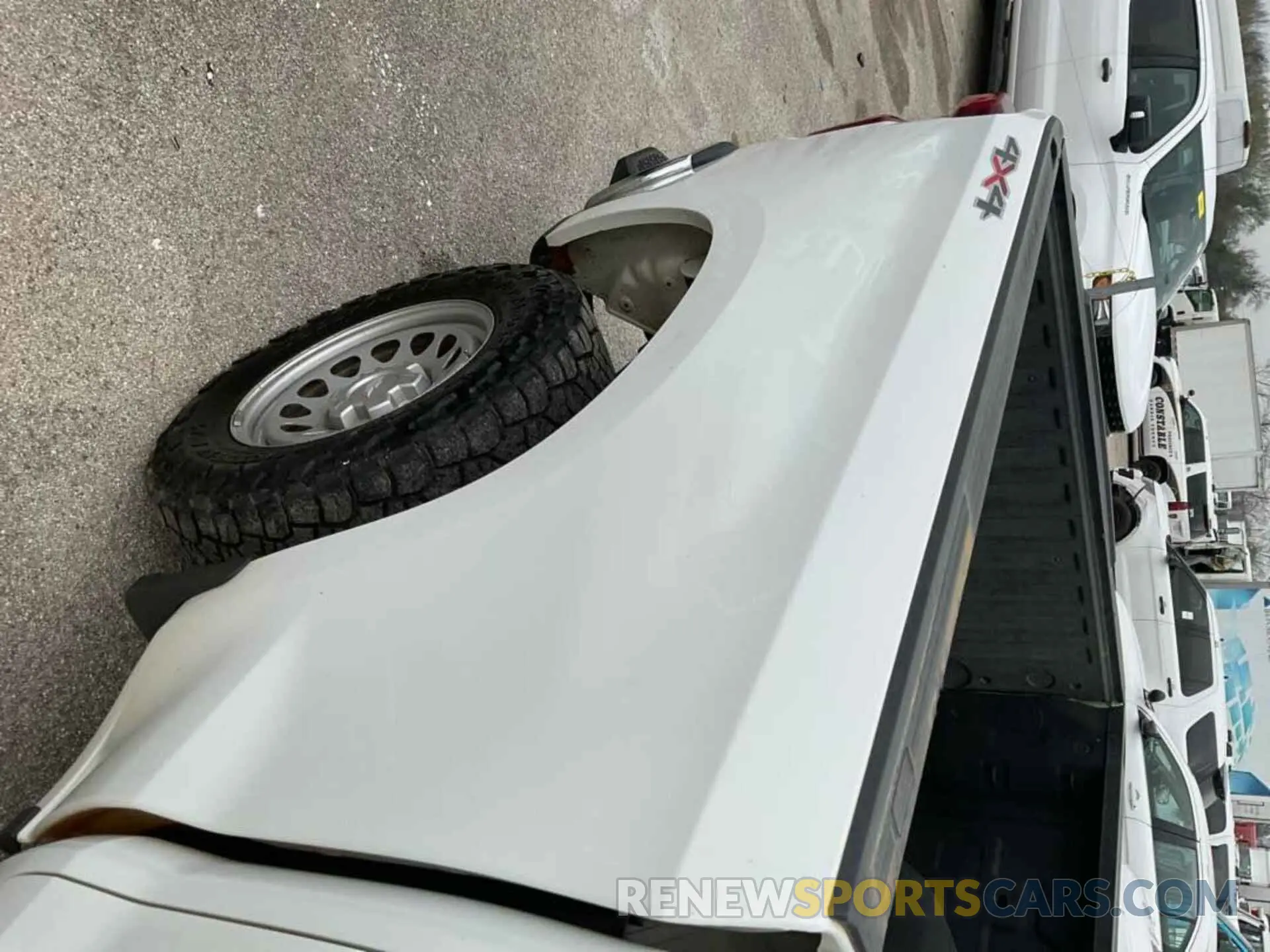 30 Photograph of a damaged car 1GCUYAEF5LZ177401 CHEVROLET SILVERADO 2020