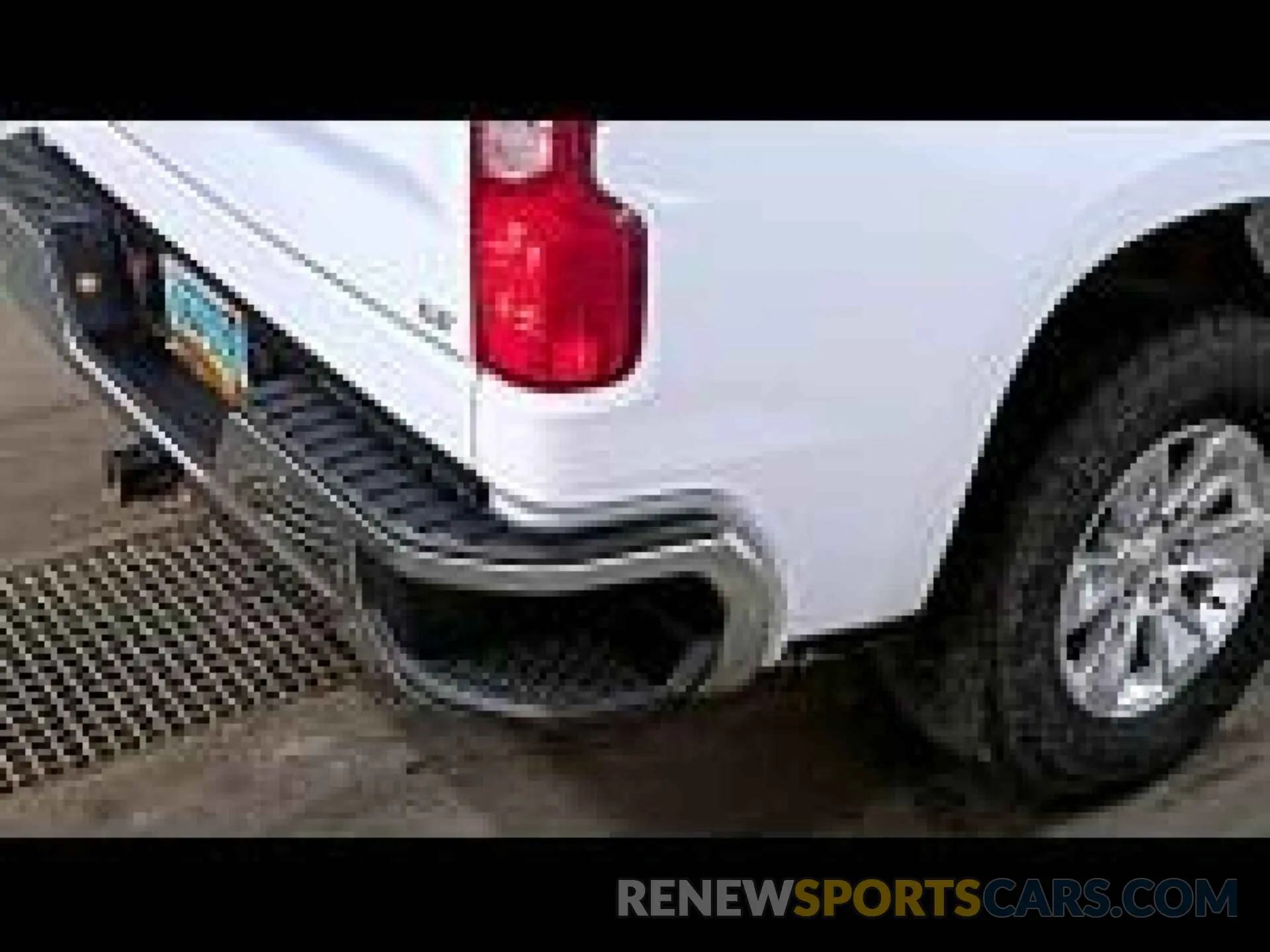 3 Photograph of a damaged car 1GCUYDED7LZ103350 CHEVROLET SILVERADO 2020