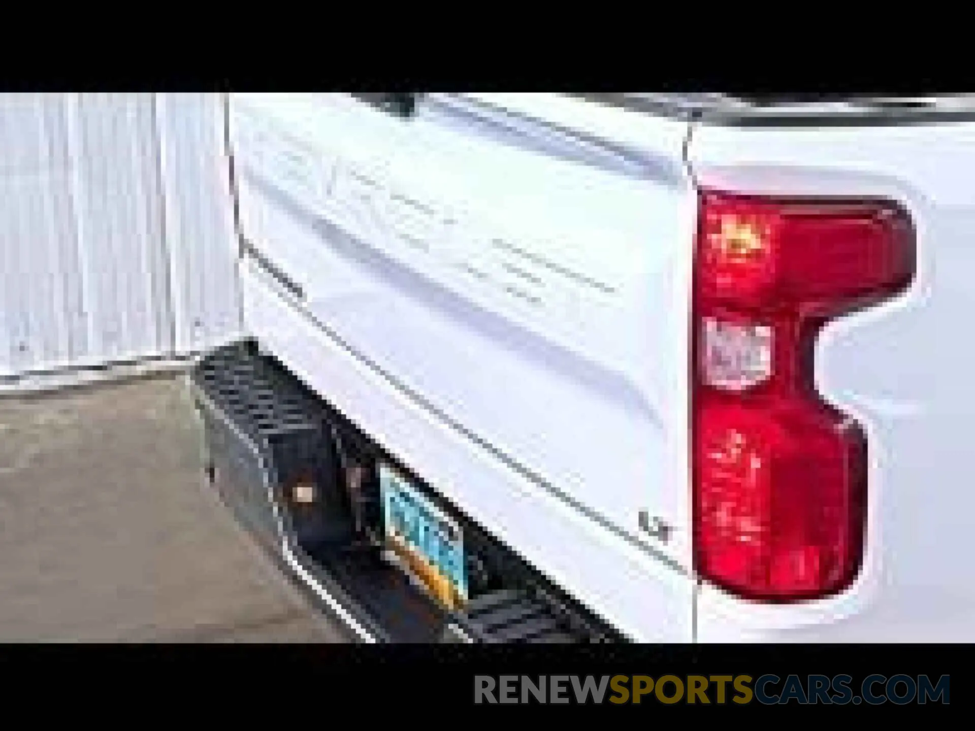 37 Photograph of a damaged car 1GCUYDED7LZ103350 CHEVROLET SILVERADO 2020