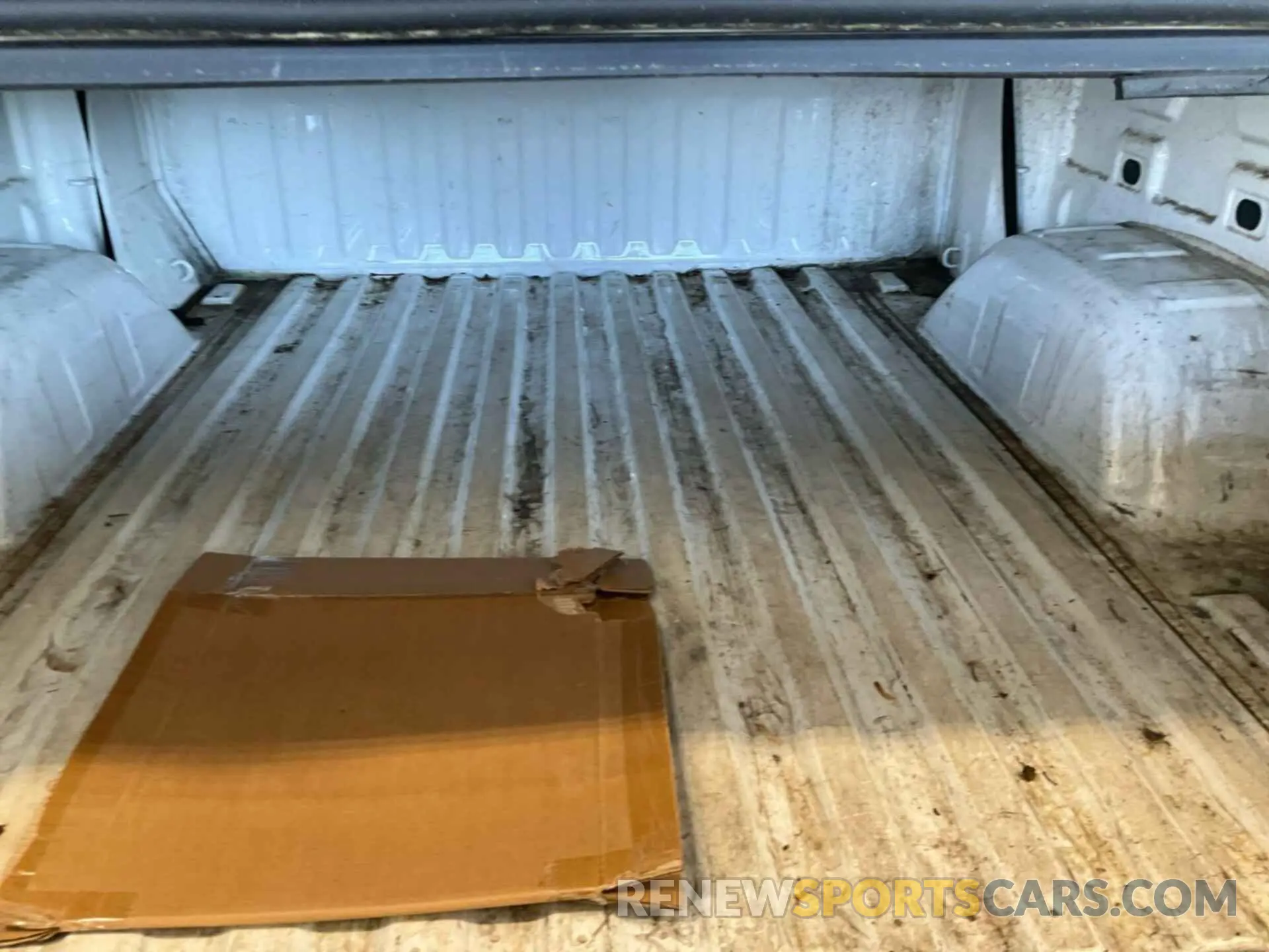 15 Photograph of a damaged car 3GCUYEEL0LG216506 CHEVROLET SILVERADO 2020